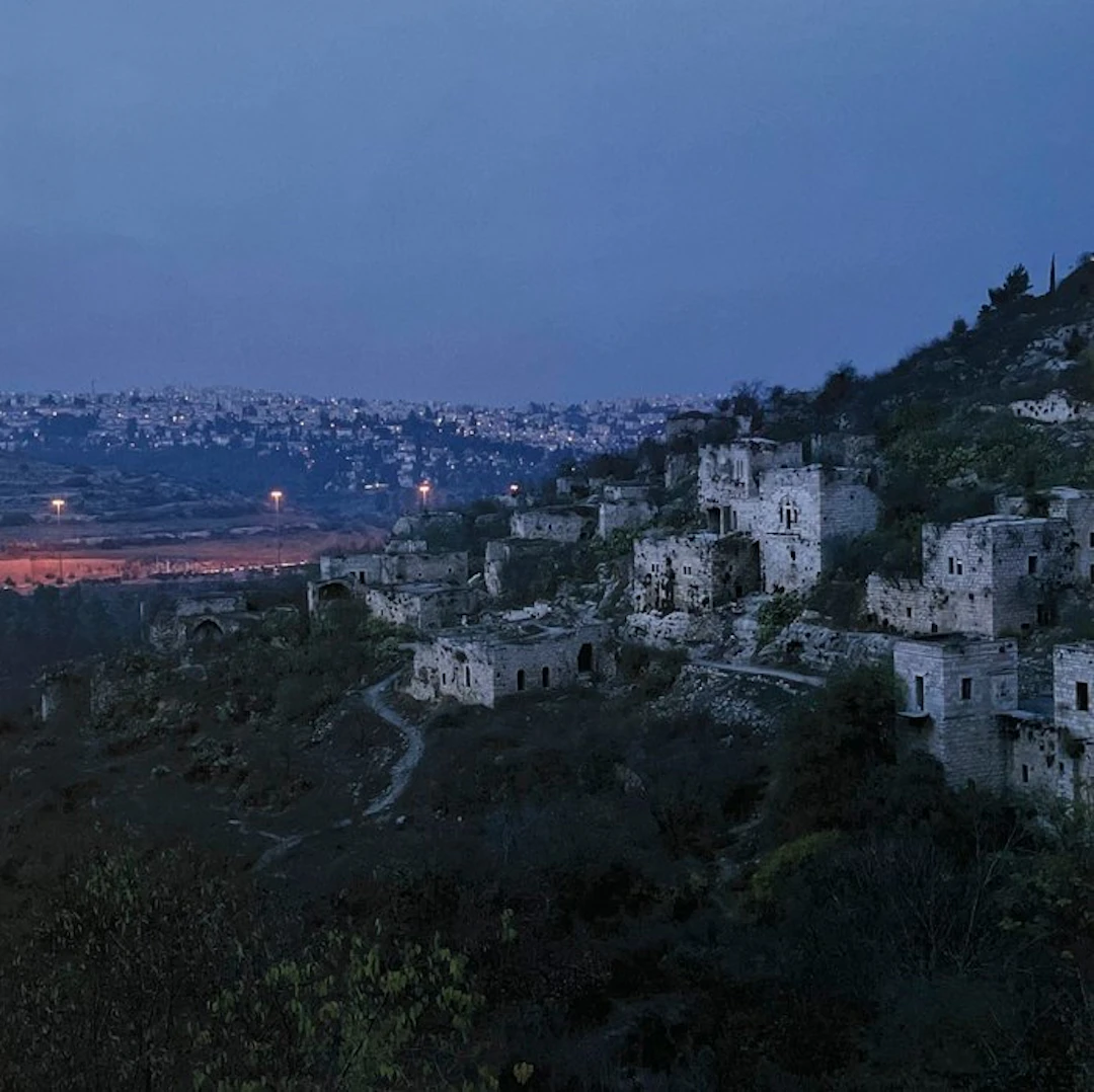 Bruno Fert (1971) - es Absents, Liftâ - 31°47’43 N 35°11’47 E-01.1948