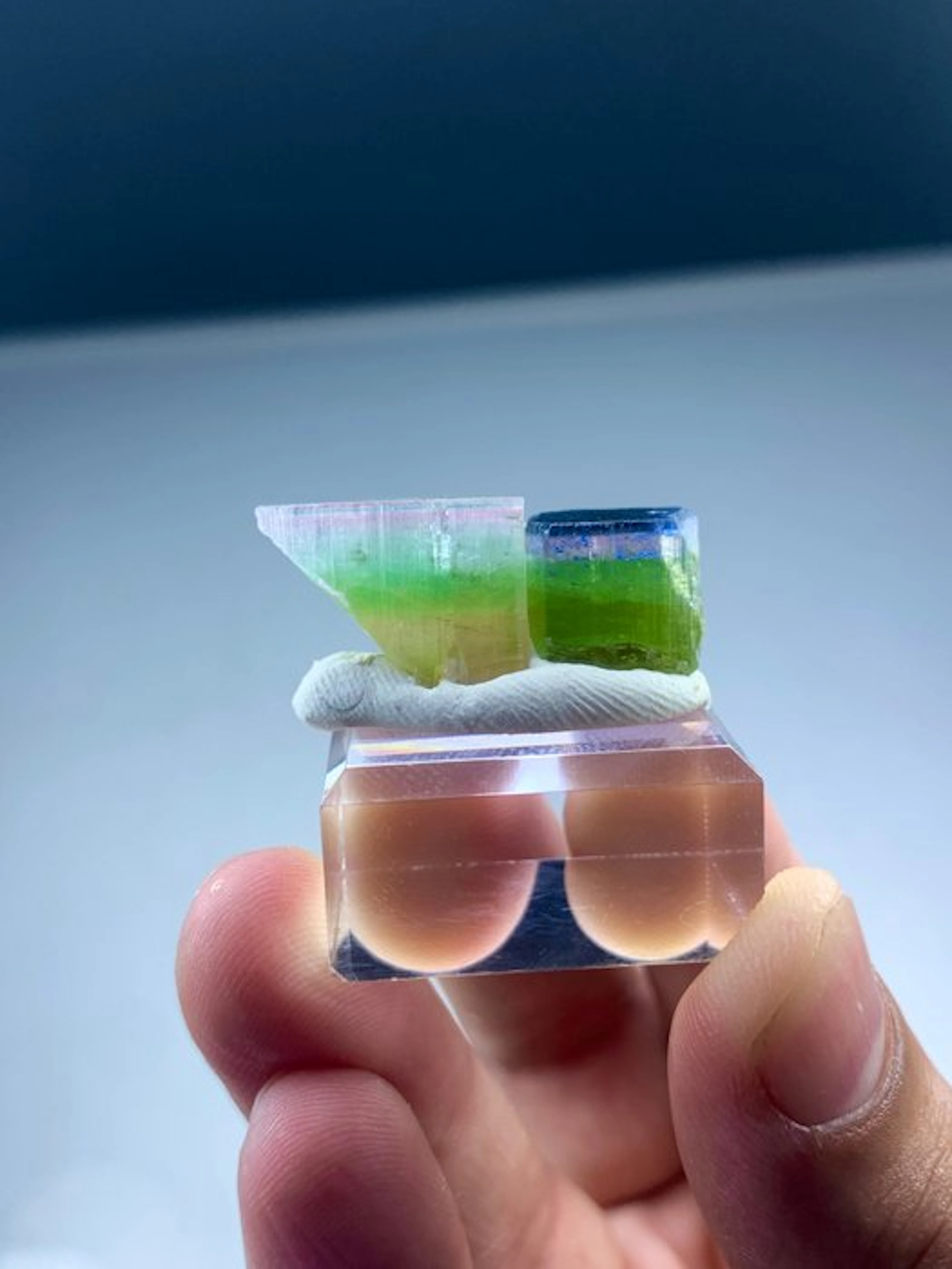 Bicolour tourmaline Crystals - Height: 11 mm - Width: 10 mm- 12 g - (1)