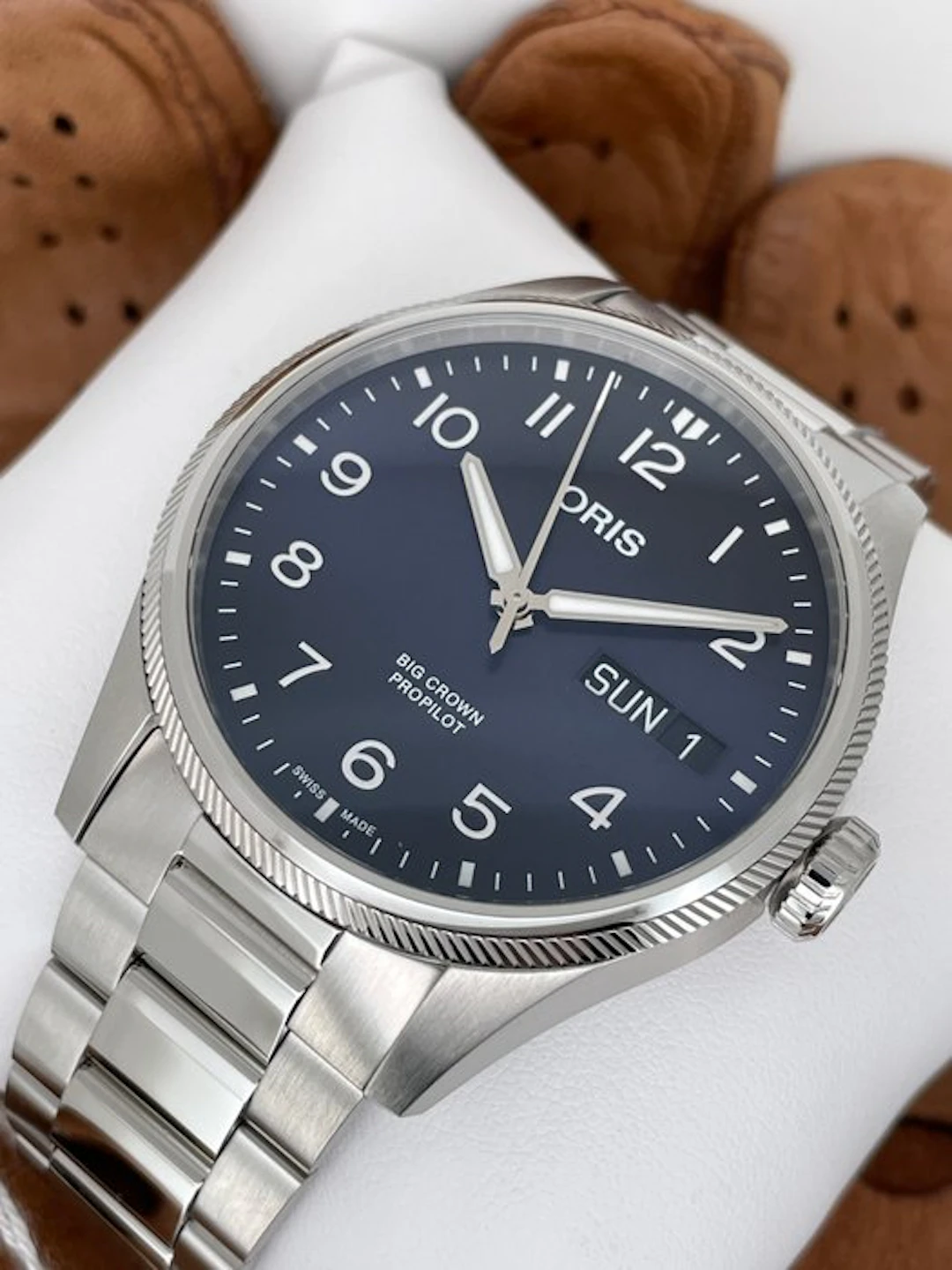 Oris - Big Crown Pro Pilot Big Day Date Automatic - 01...