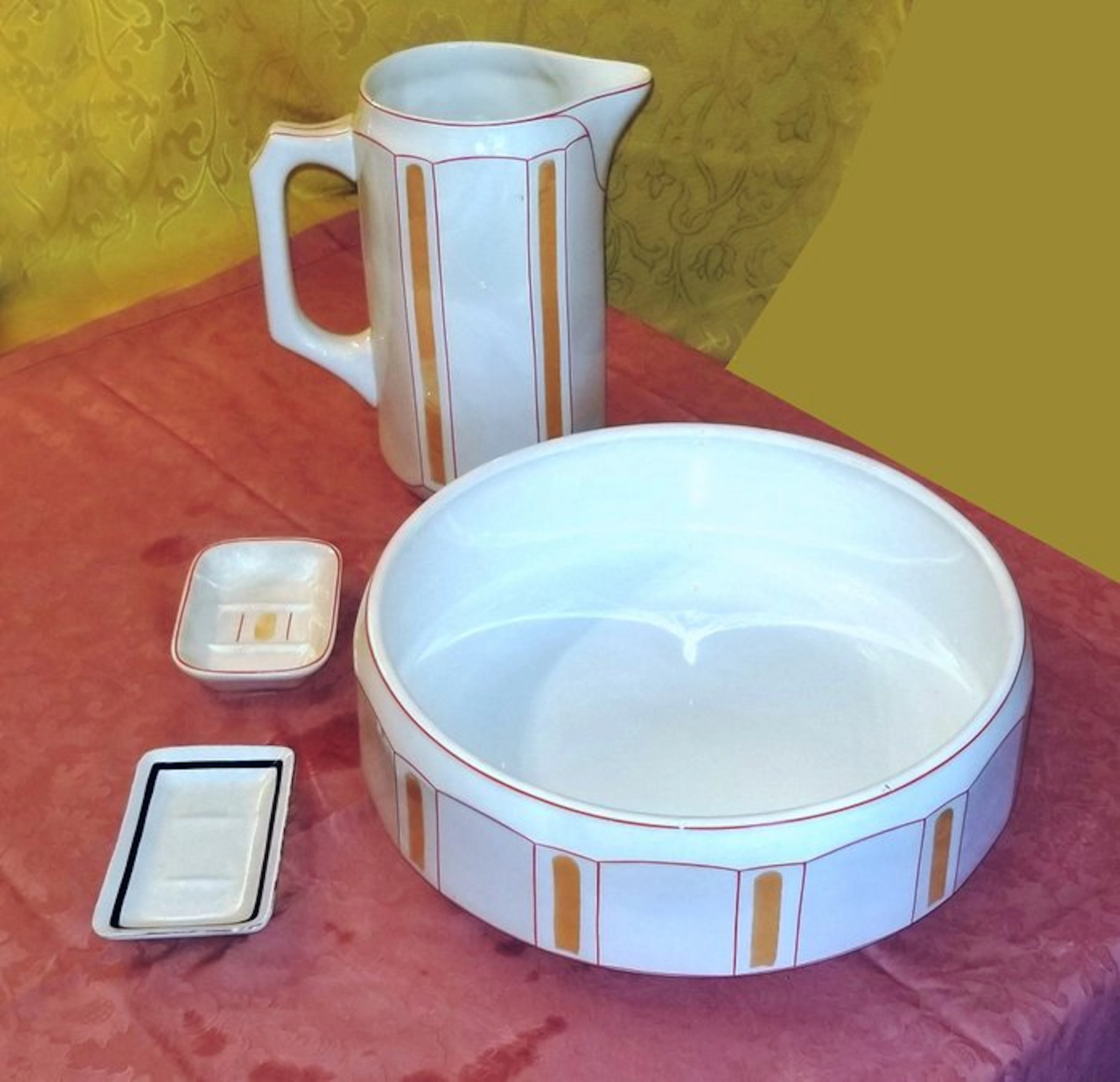 Art Deco Triptych (4) - Hard Earthenware Lavenite...