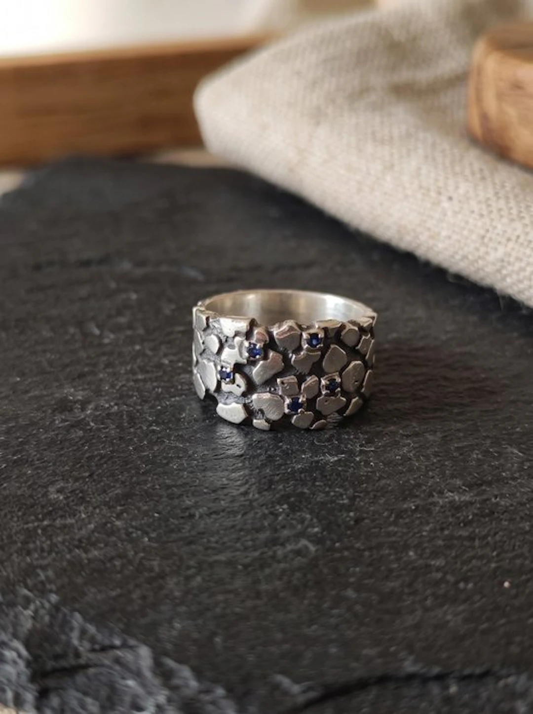 No reserve price - Ring Silver - 0.05ct. tw. Sapphire - Handmade in Italy