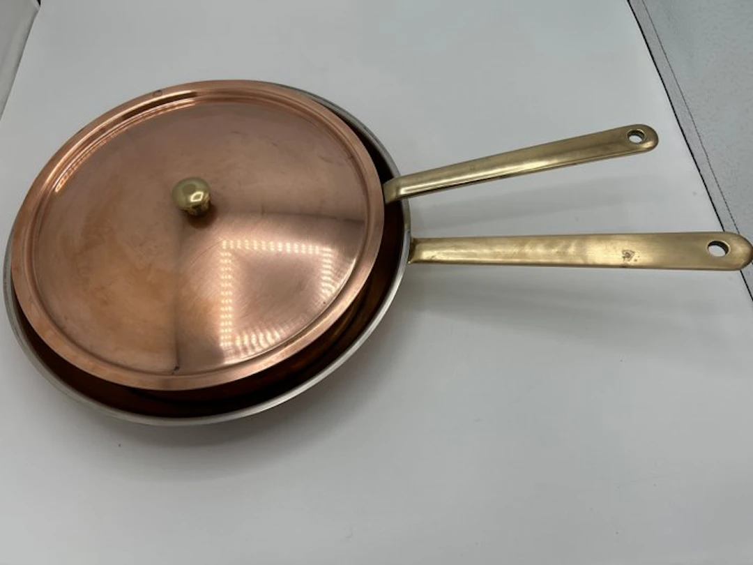 "SPRING CULINOX MADE IN SWITZERLAND" - Casserole dish (2)...