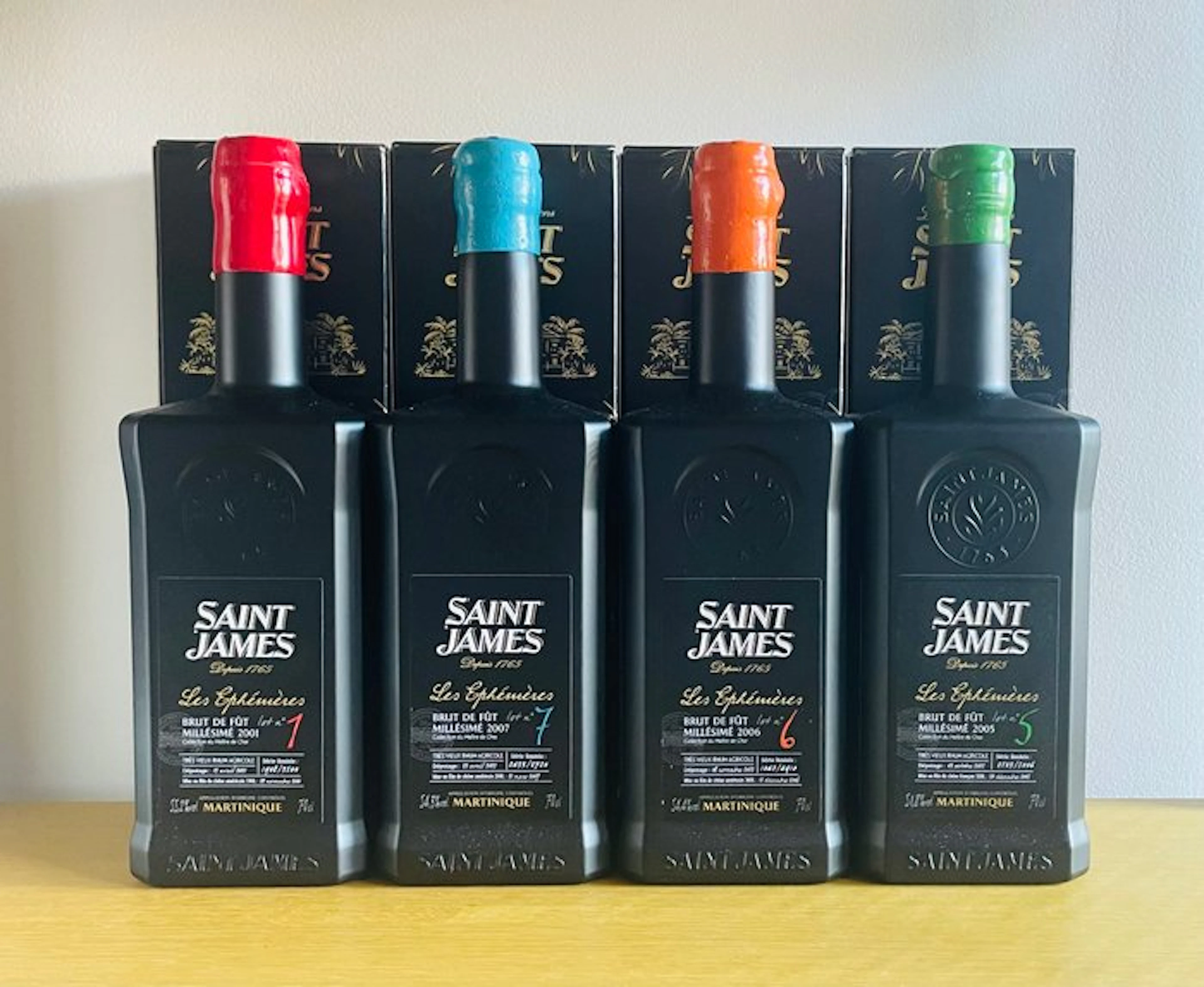 Saint James - Les Ephémères Brut de fût 1, 7, 6, 5 - b. 2020s - 70cl