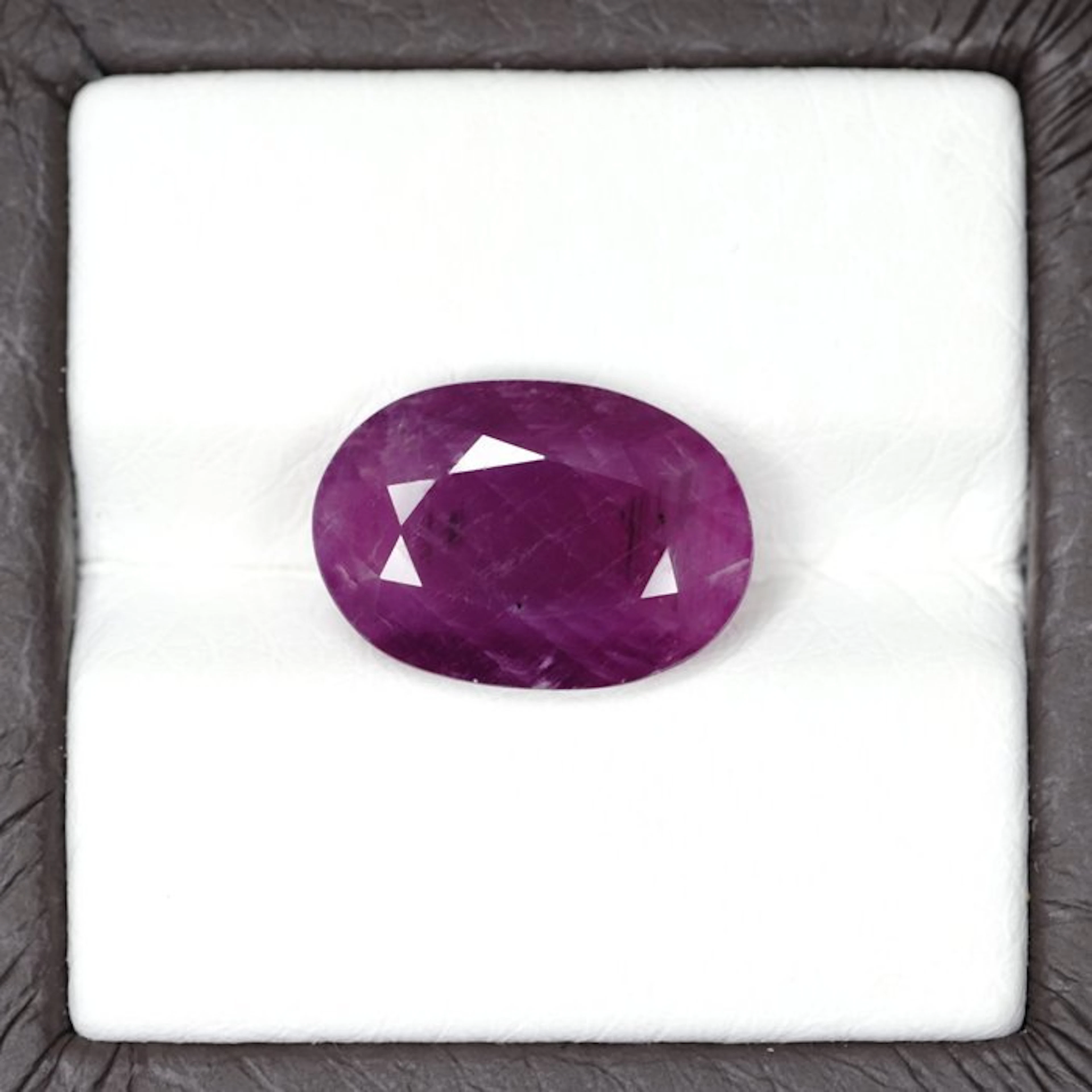 No reserve price - 1 pcs Red Ruby - 6.71 ct - Bellerophon Gemlab