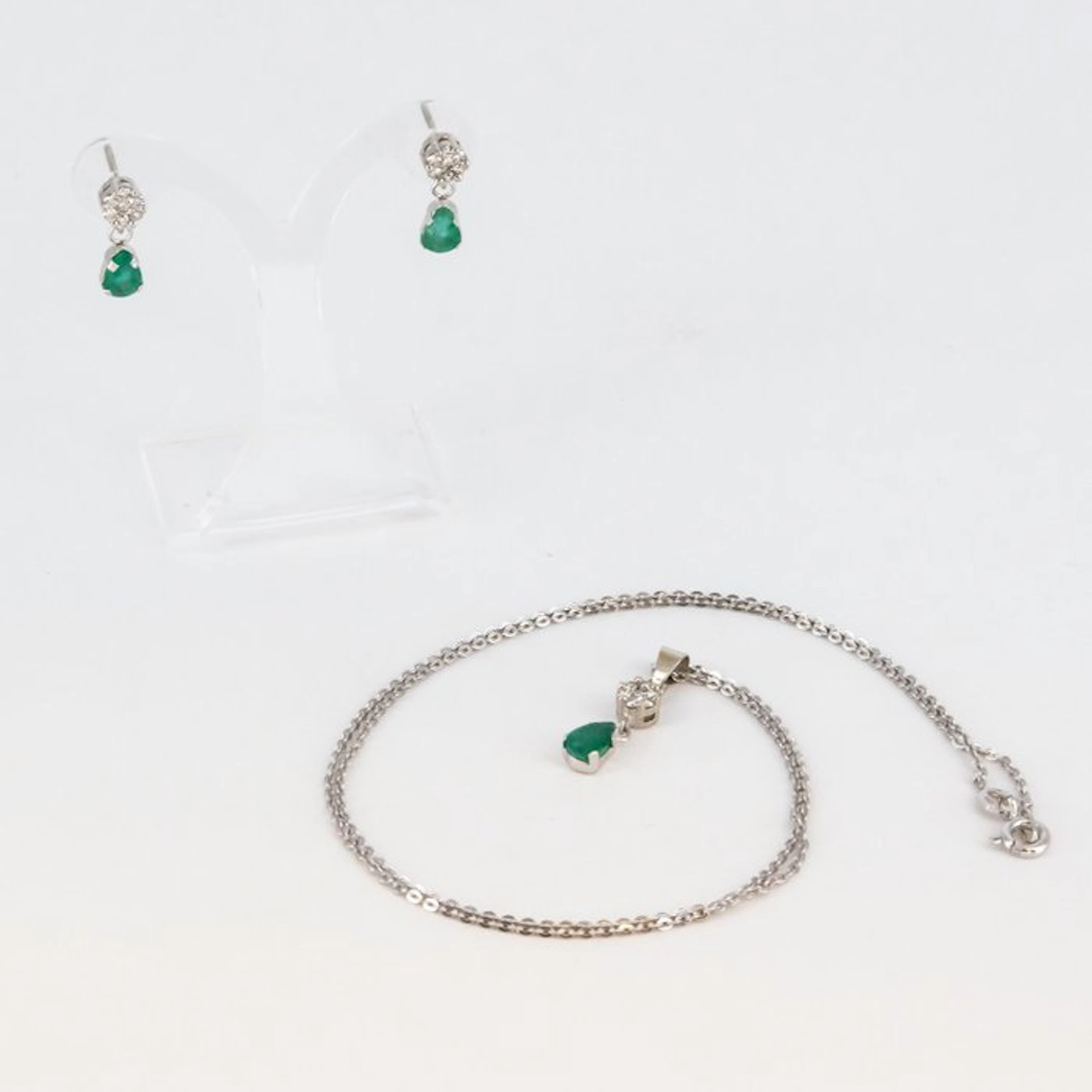 2 piece jewellery set - 18 kt. White gold Emerald - Diamond