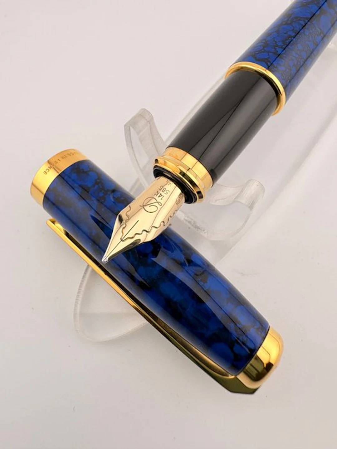 S.T. Dupont - Fidelio Gold Plated & Blue Marbled *with...