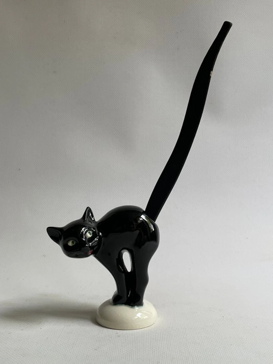 Goebel - Figurine - Preztel Cat - Ceramic, Wood
