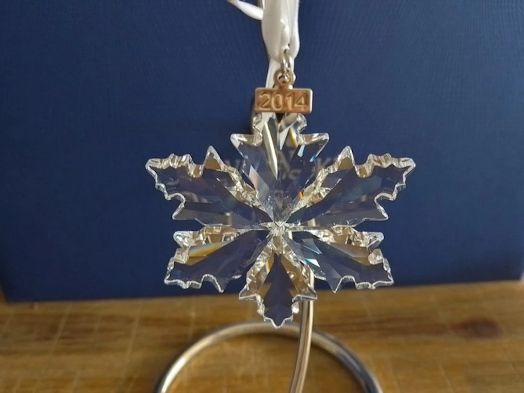 Swarovski - Figurine - Christmas Ornament - Annual...