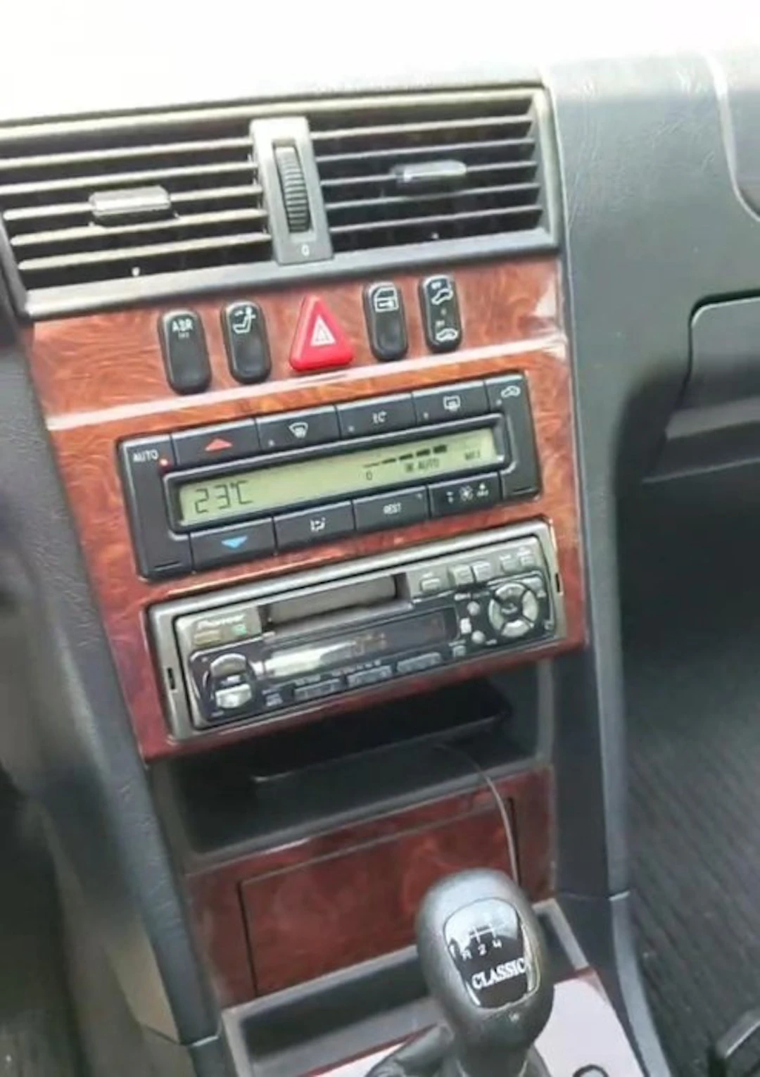 Pioneer - KEH-1900R Autoradio