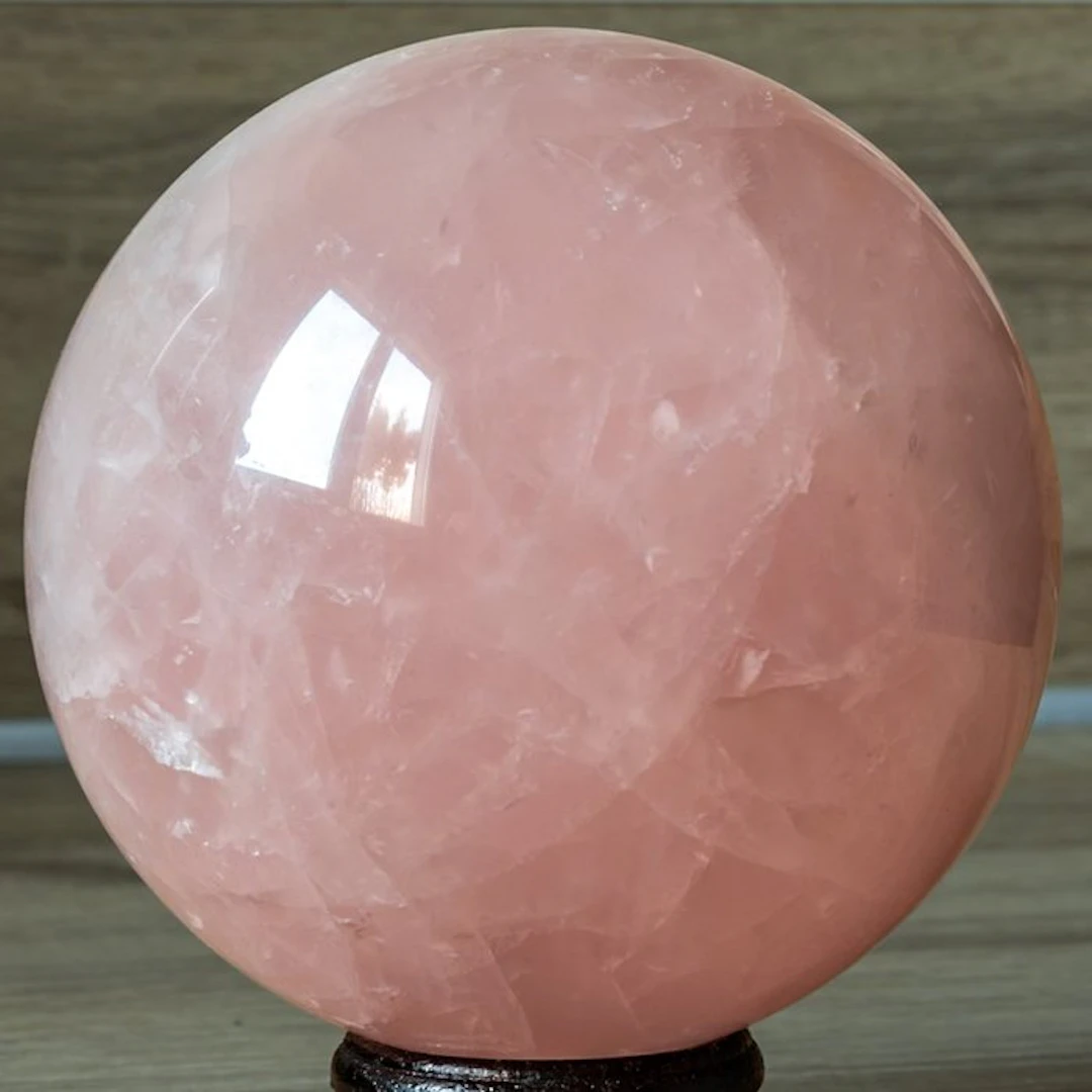 Rose quartz Fine polished Large Rosekwarts sphere...
