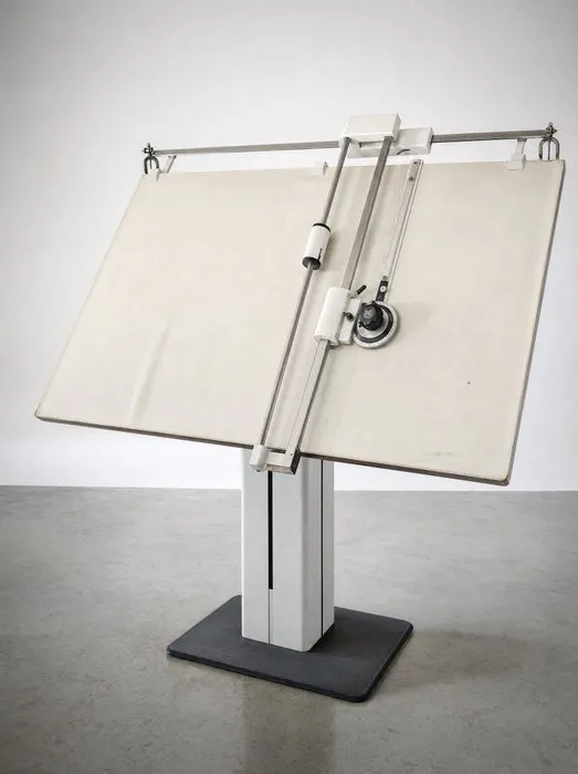 Drawing table - Wood