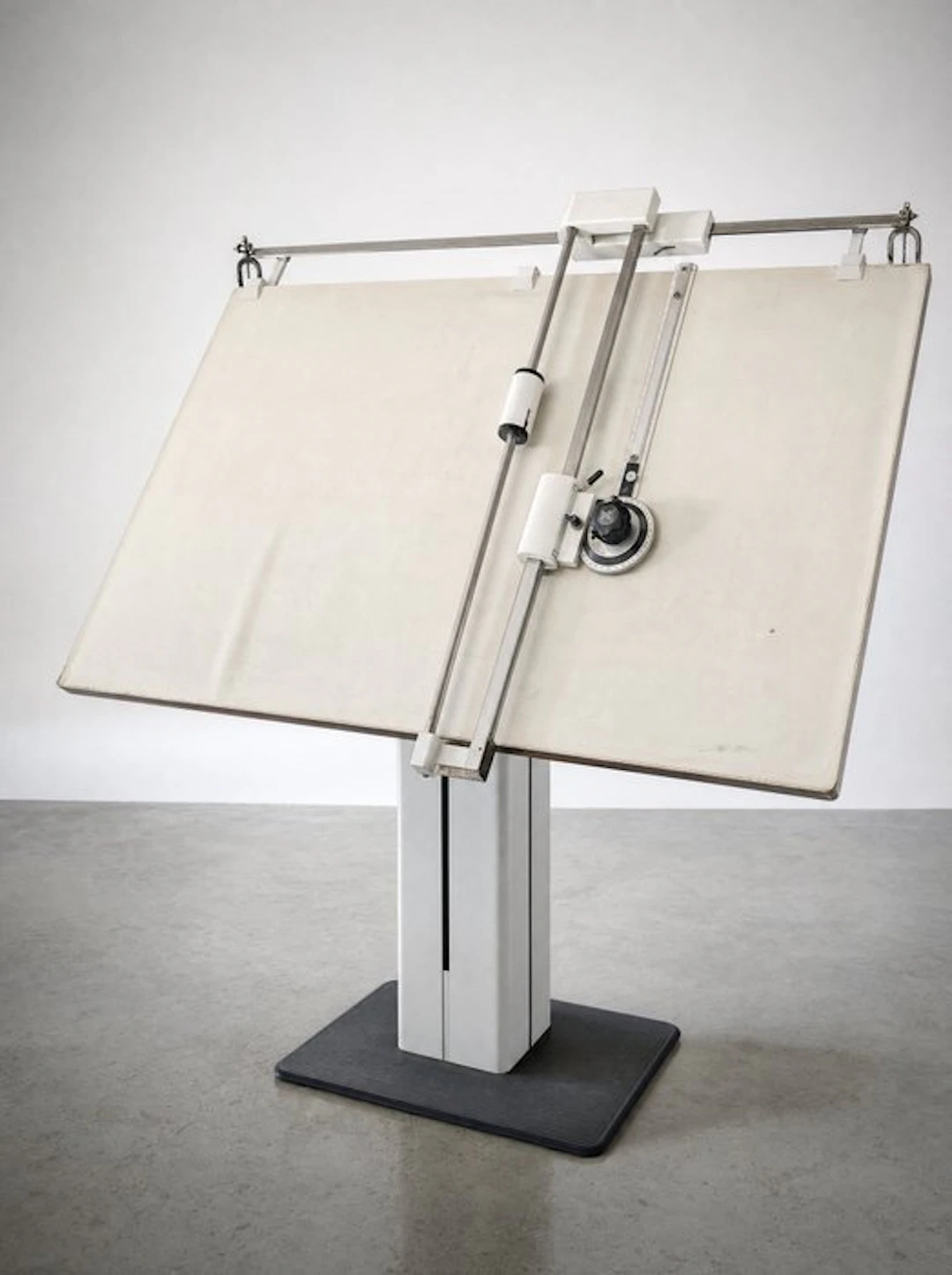 Drawing table - Wood