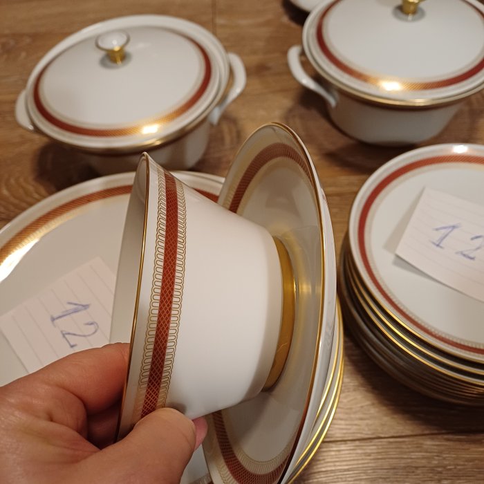 Geschirr (30) - Antik - Königliche privilegierte Porzellanfabrik Tettau - 1970-1980