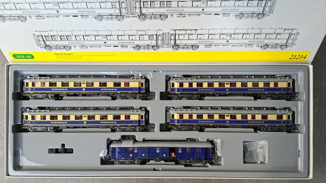 Trix H0 - 21214 - Model train passenger carriage set (5) - Rheingold coach set