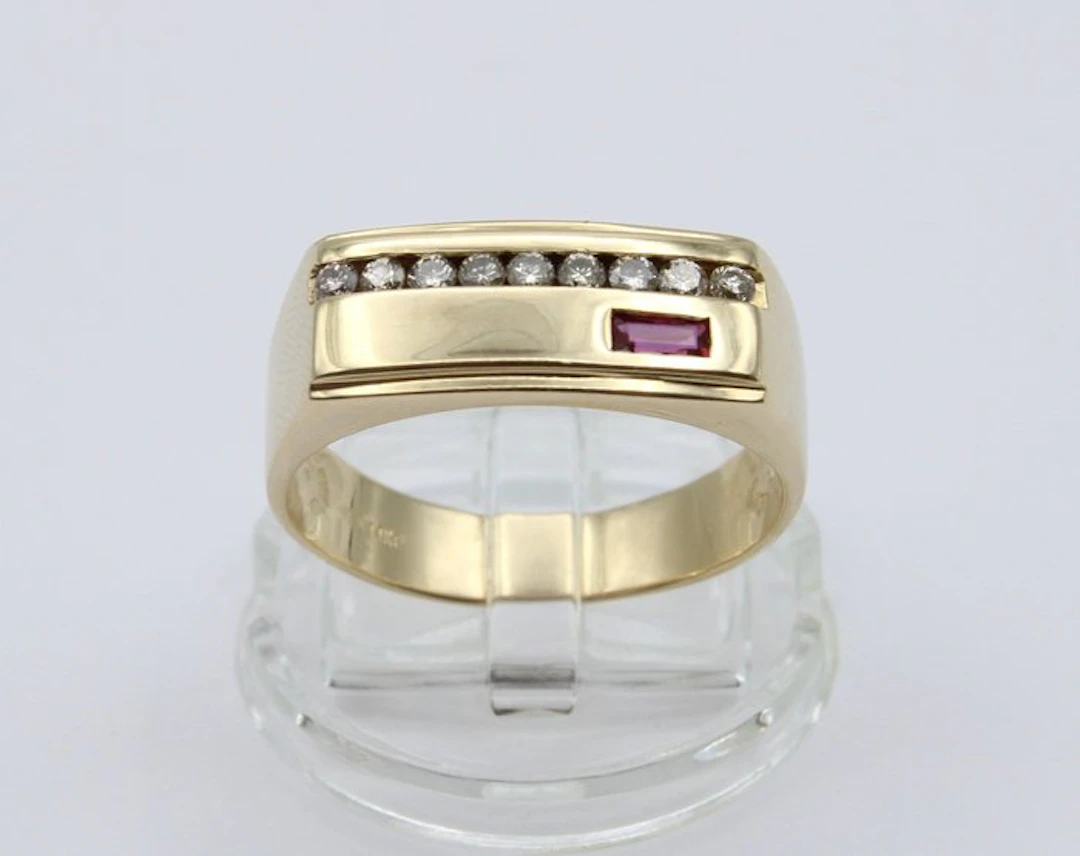 Ring - 14 kt. Yellow gold Diamond (Natural) - Diamond
