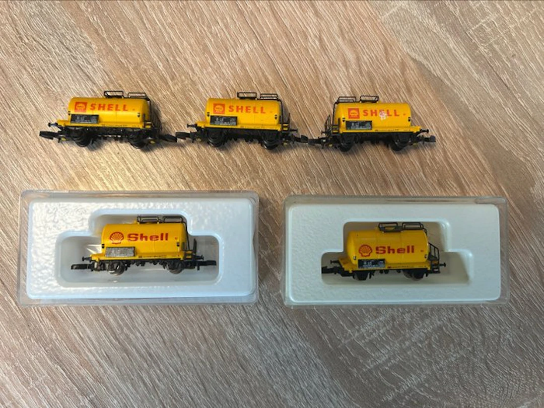 Märklin Z - 8611 / 8624 - Model train freight wagon set...