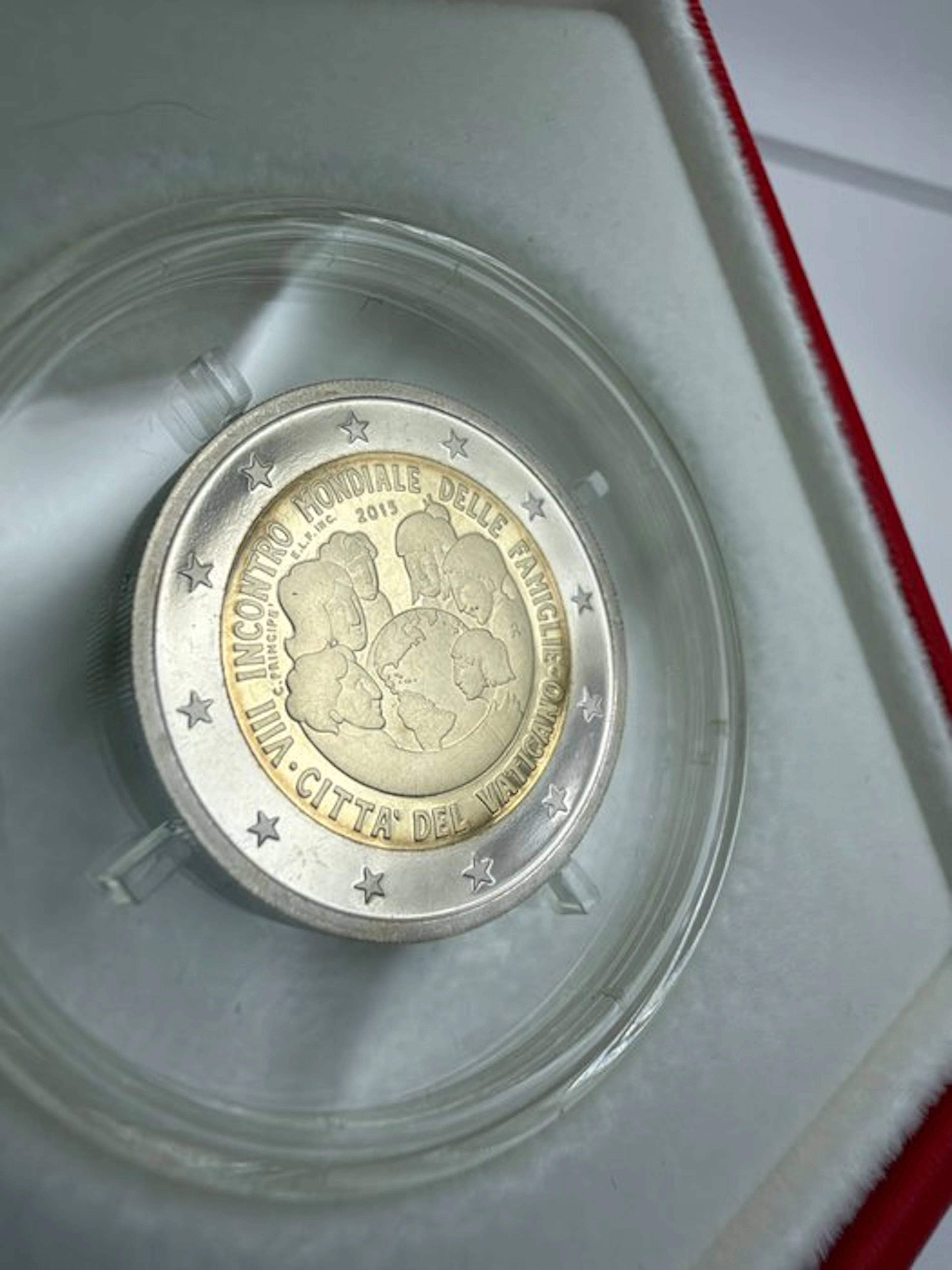 Vatican. 2 Euro 2015 "VIII Incontro Mondiale delle...
