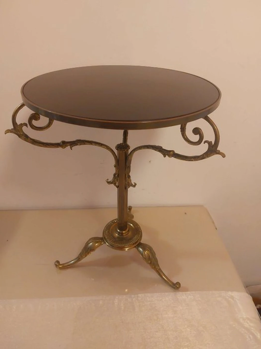 Side table - Cast brass - Wine table, fume glass