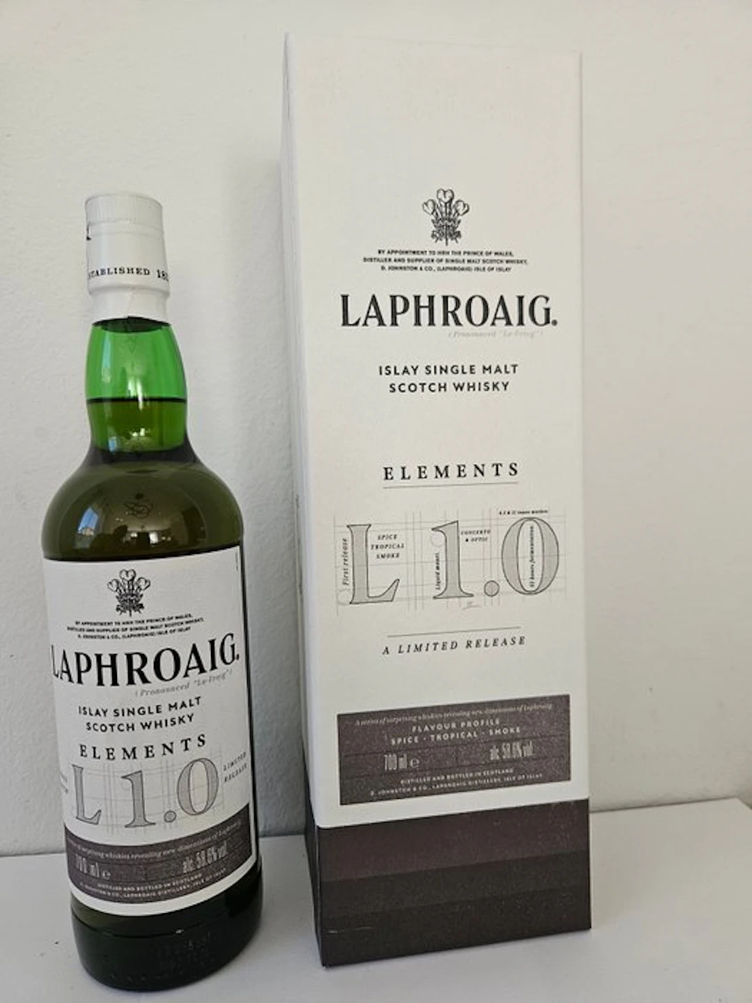 Laphroaig Elements 1.0 - 700ml