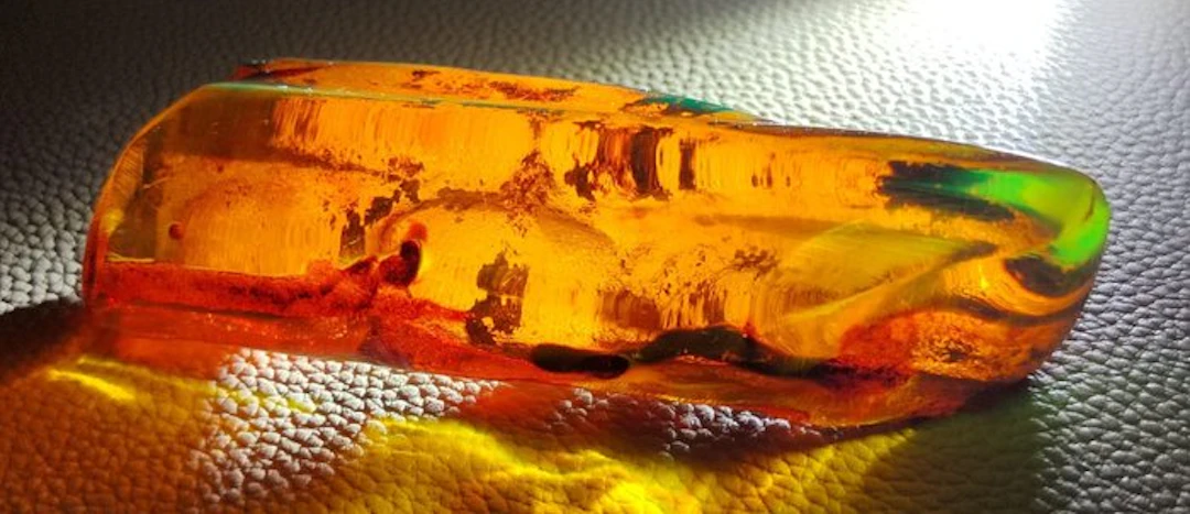 Dominican Amber!! AAA quality- 41 g