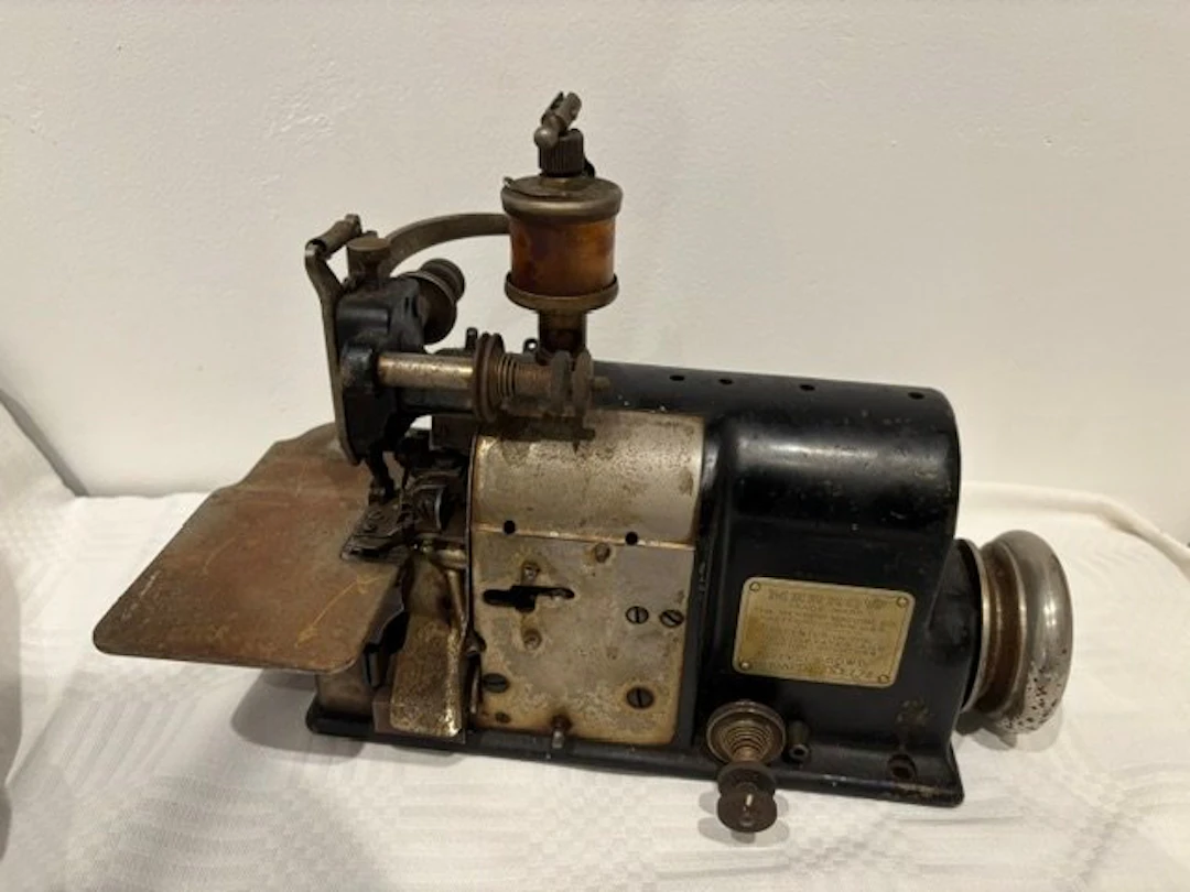 Merrow Overlock 60WD 1920 Sewing machine - Cast iron
