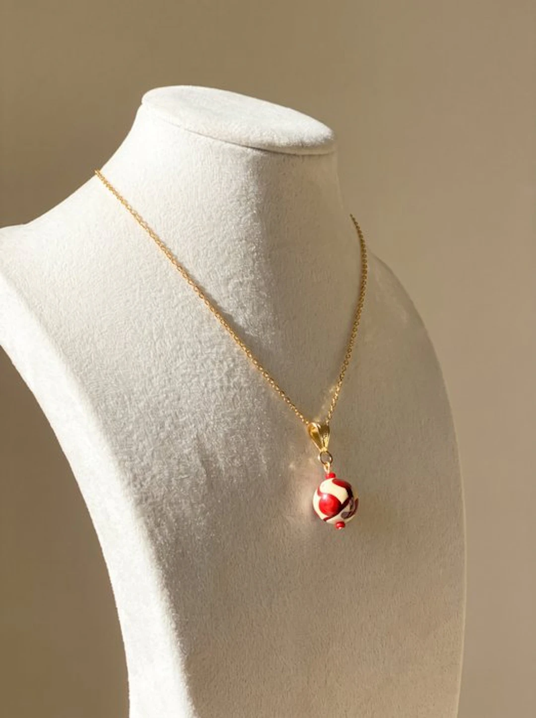 Murano glass - Necklace with pendant - Ivory Cherry