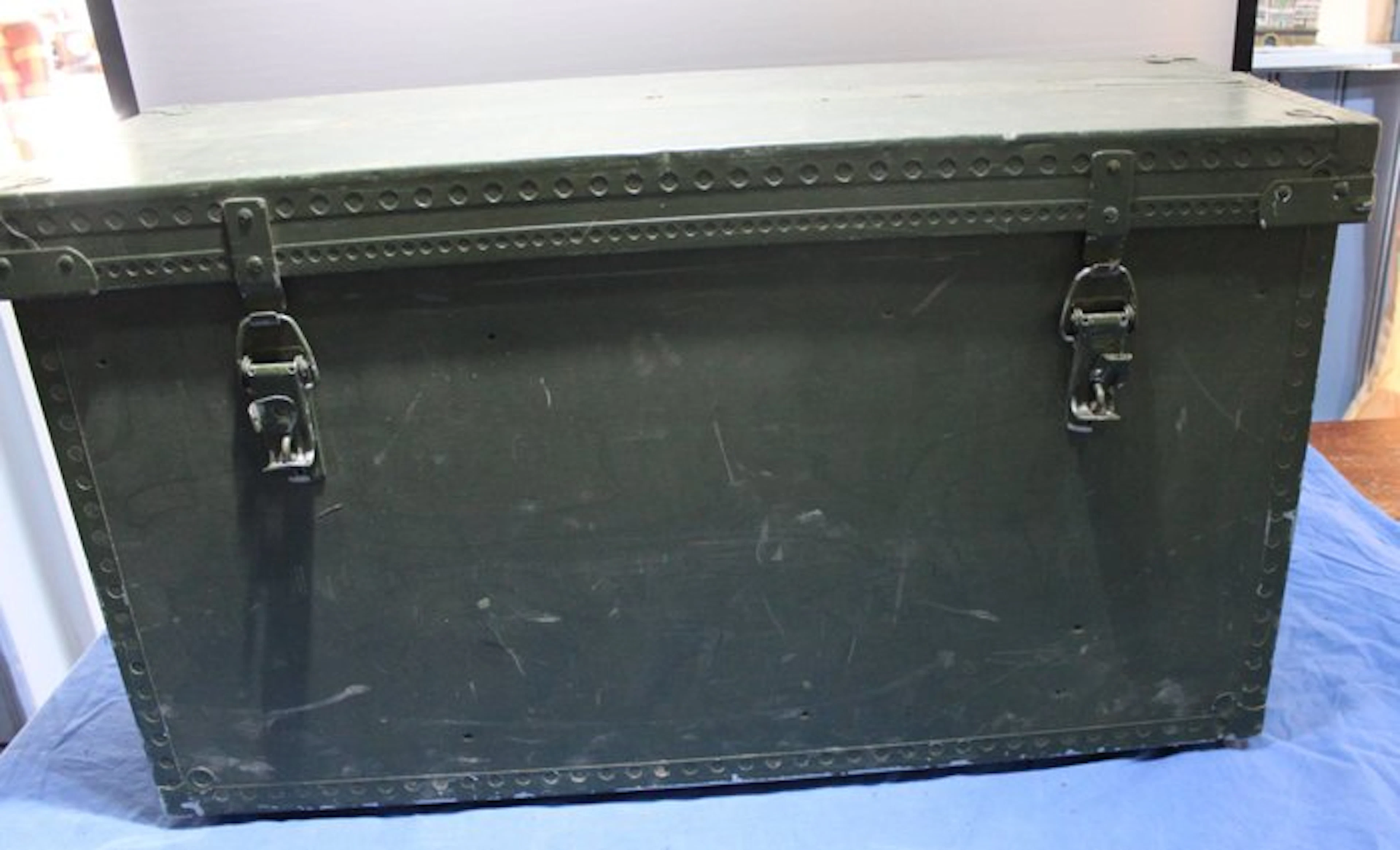 Netherlands - Large chest and 20× small suitcases Dutch...