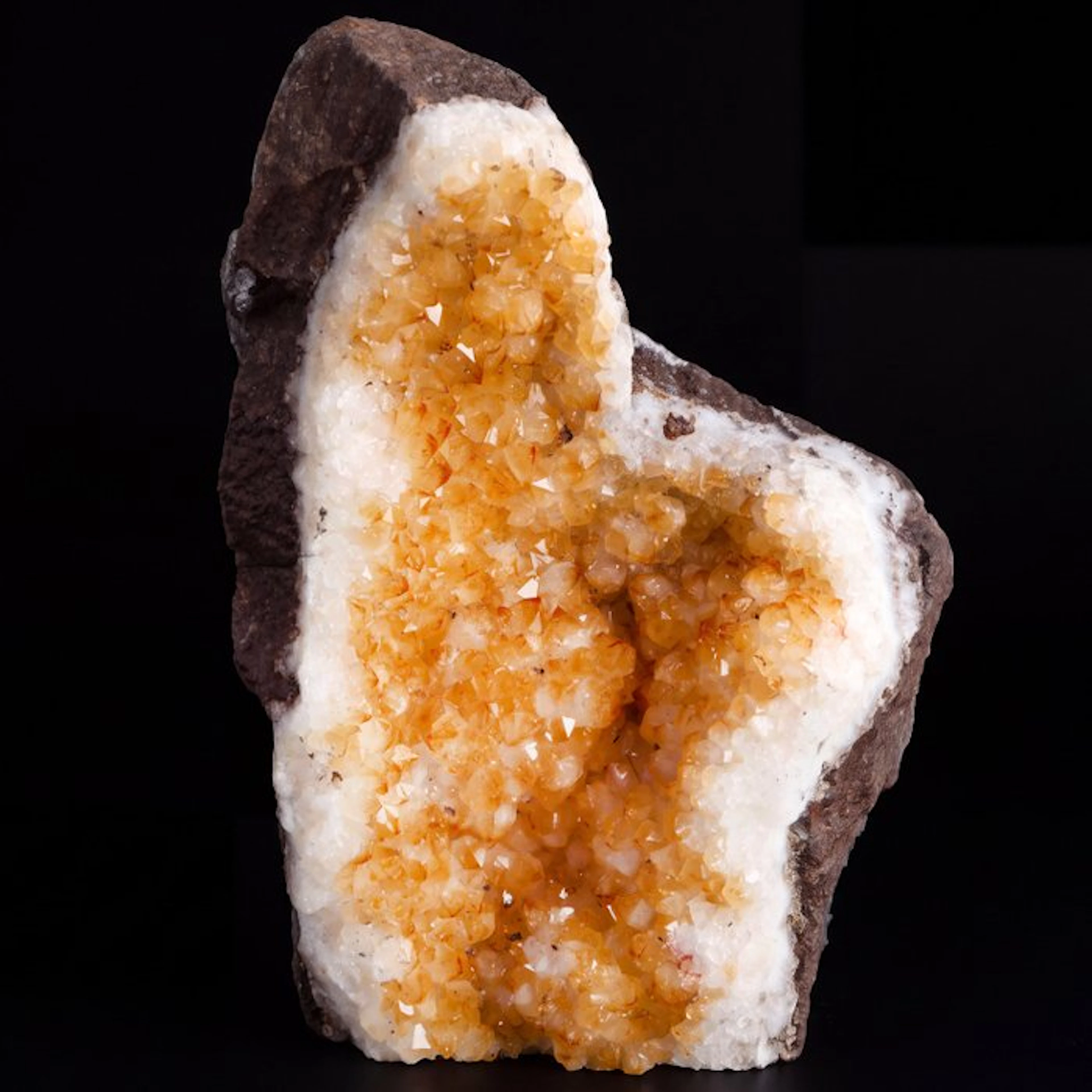 Citrine - Geode - 16x12x8 cm- 1.5 kg