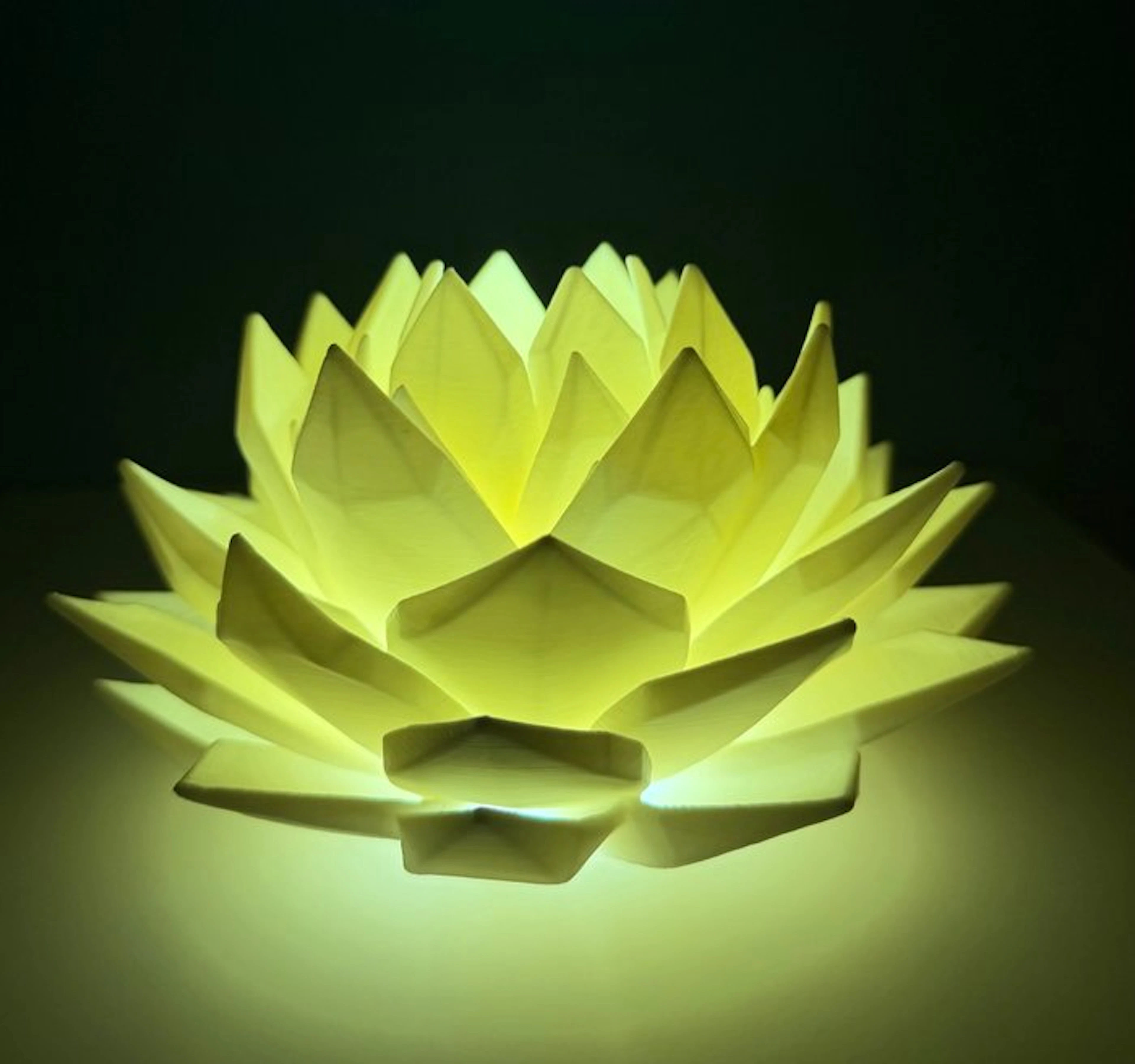 Table lamp - Plastic