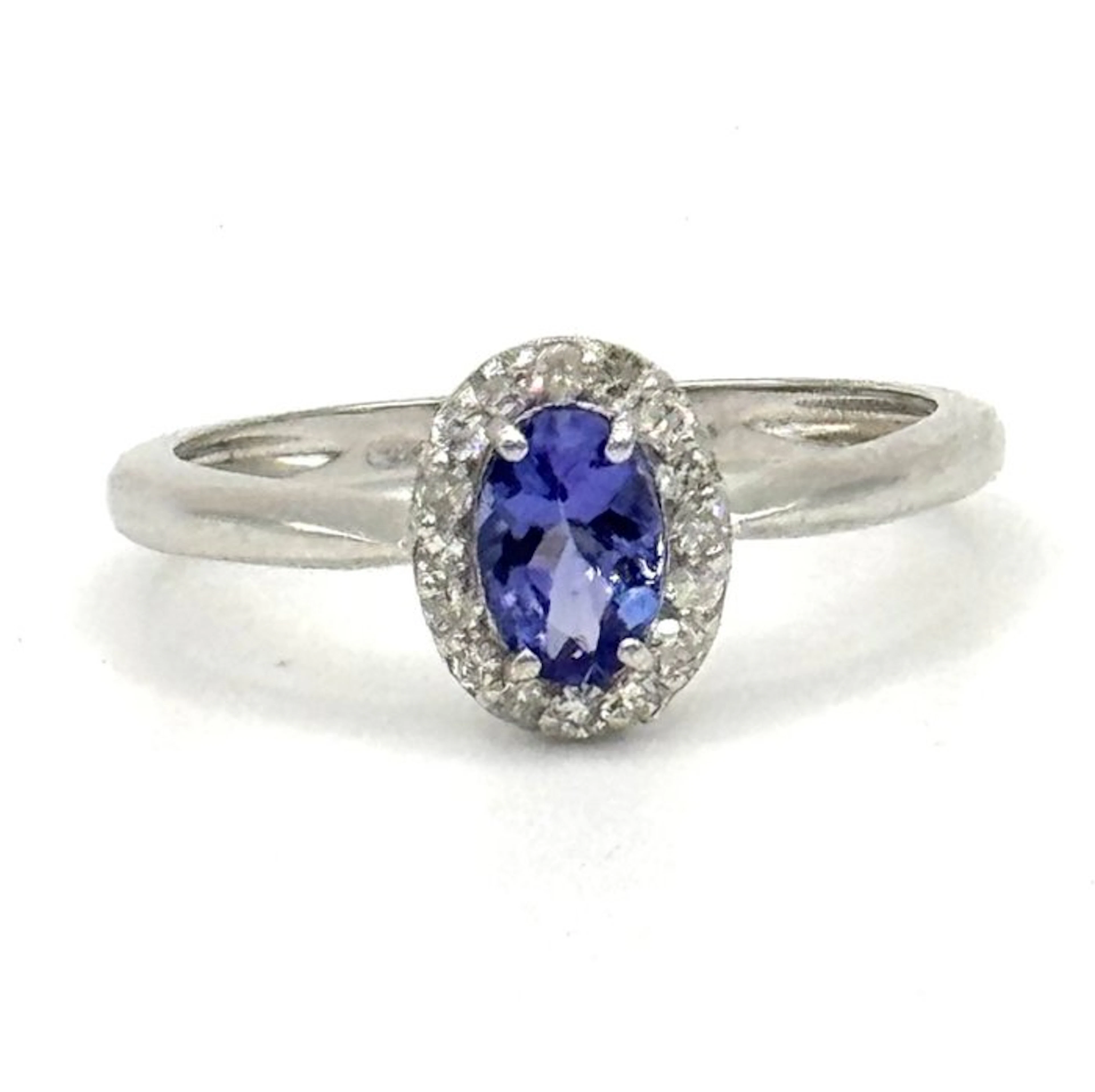 Engagement ring - 18 kt. White gold - 0.61ct. tw. Tanzanite - Diamond