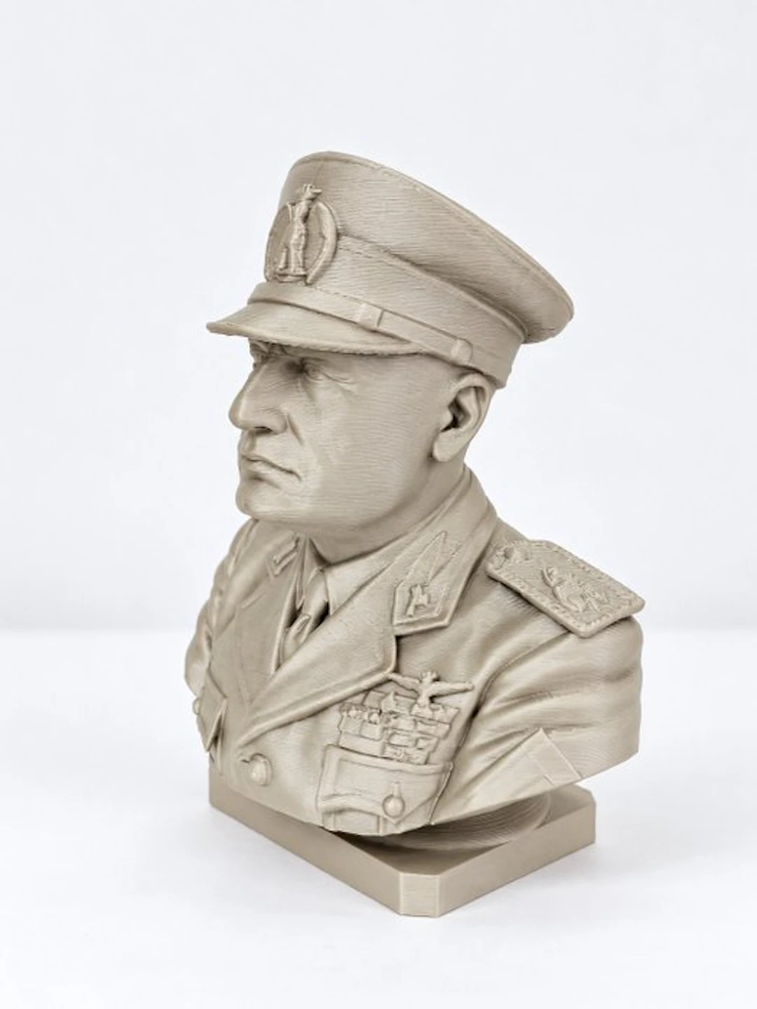 Bust, Busto decorativo di Benito Mussolini – Ritratto...