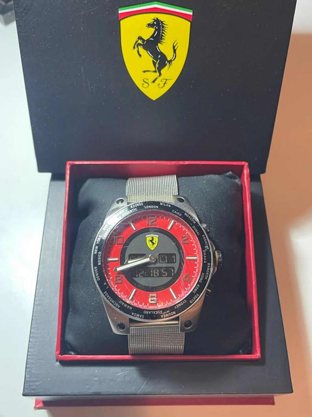 Wristwatch - Ferrari - Swiss Chronograph Anadigit...