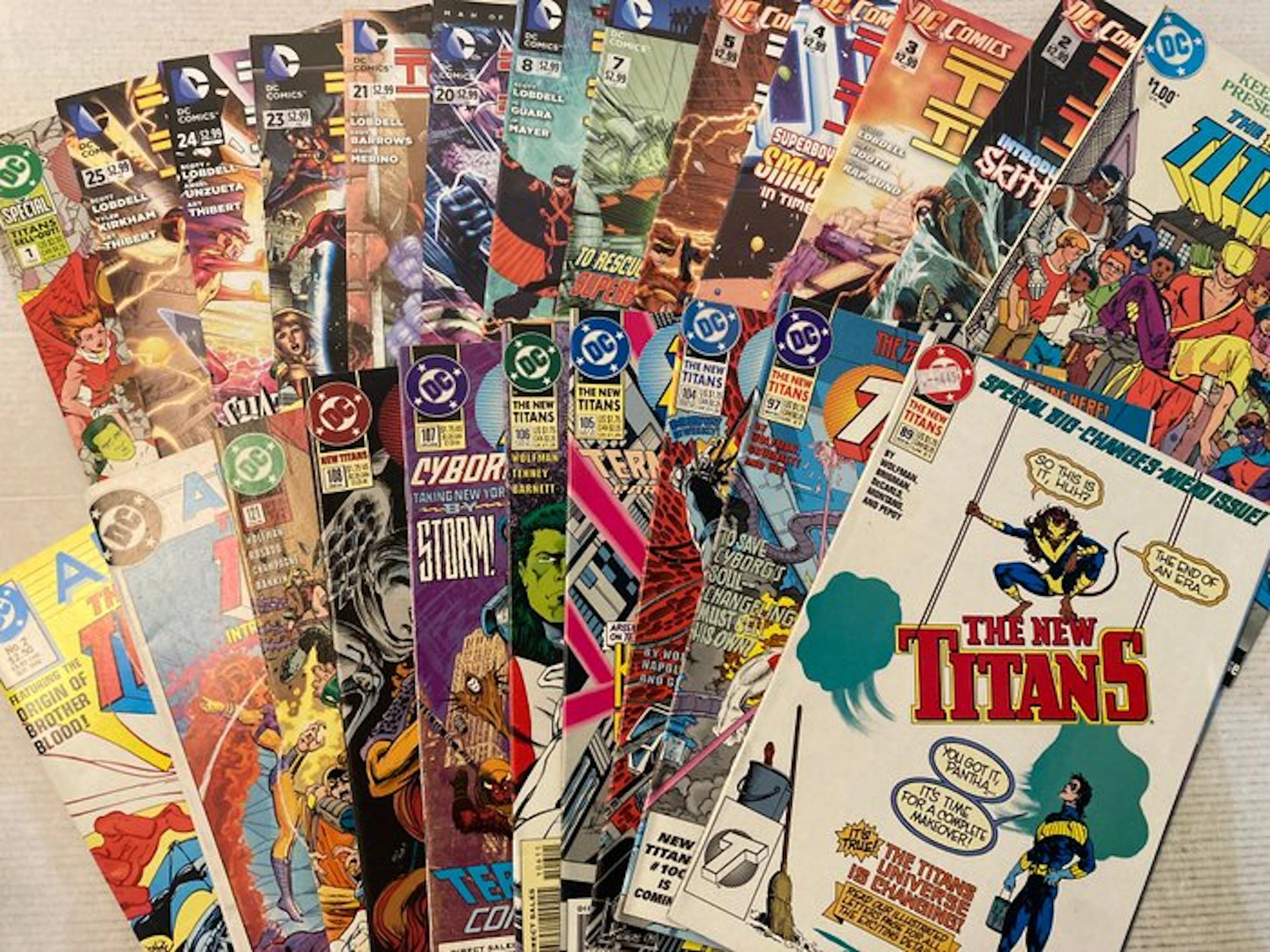 Teen Titans 23 comics from 1983 to 2014 - No Reserve Price! Featuring Nightwing