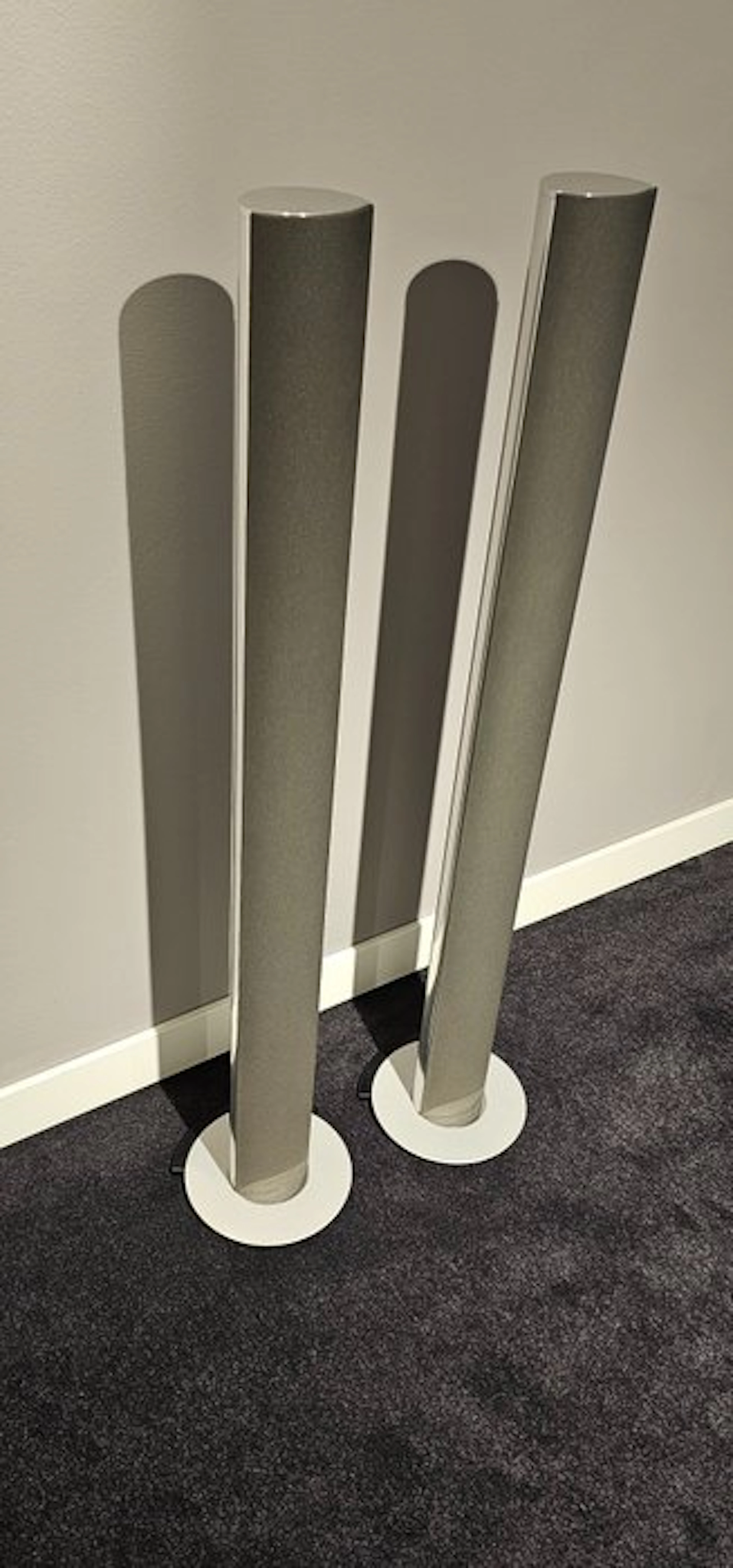 Bang & Olufsen - BeoLab 6000 MK2 Grey. Speaker set