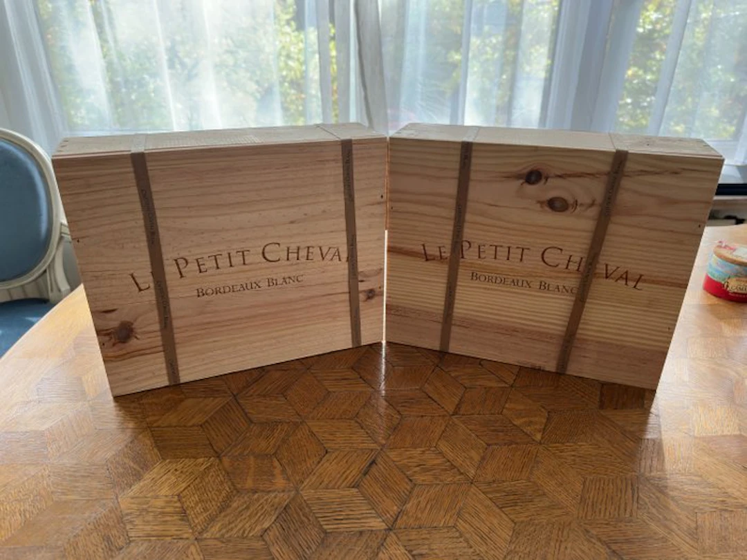 2023 Le Petit Cheval by Château Cheval Blanc - Bordeaux...