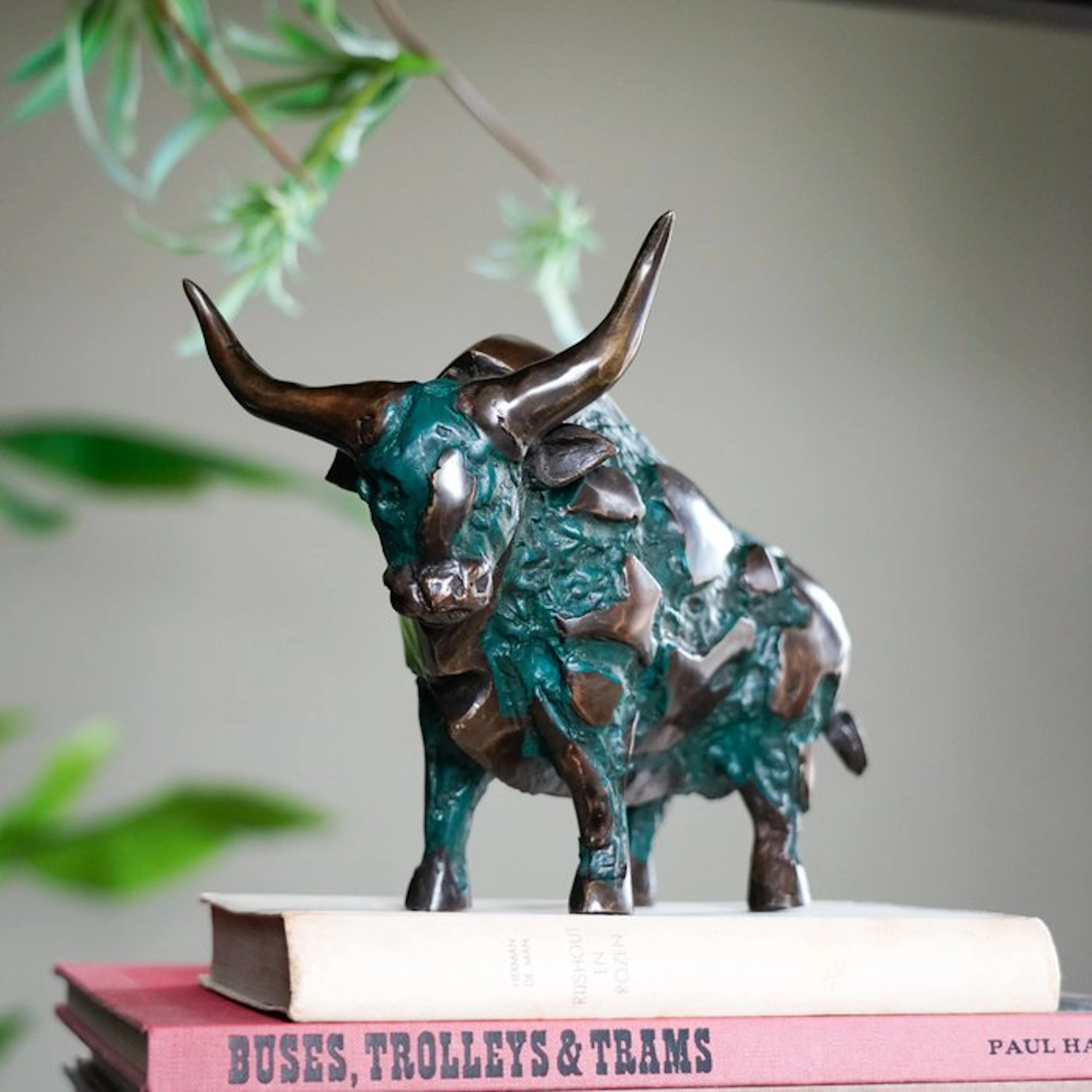 Sculpture, NO RESERVE PRICE - Bull in Pieces Sculpture - 17 cm - Bronze
