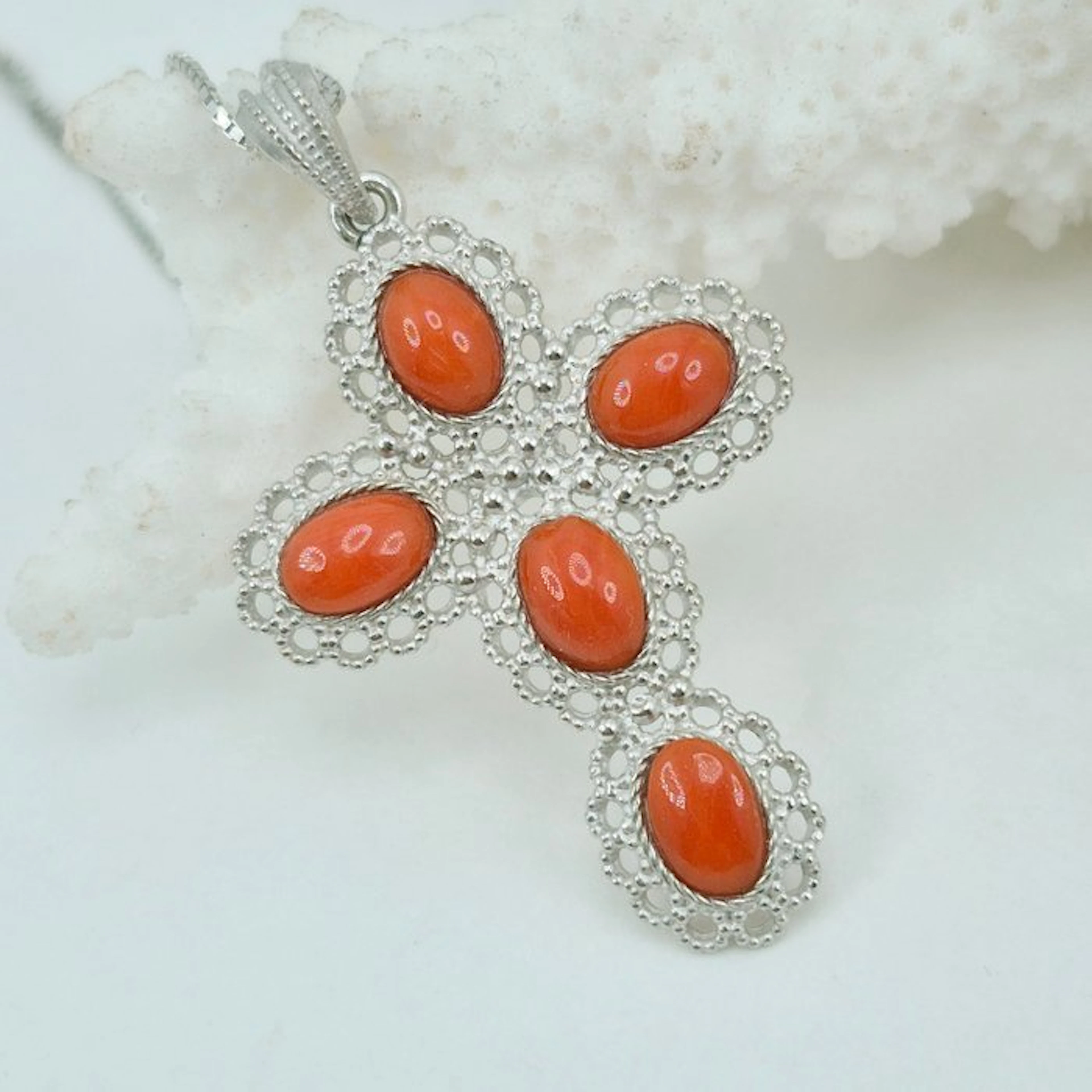 Coral - Silver, No Reserve - Necklace with pendant - CORALLO MEDITERRANEO