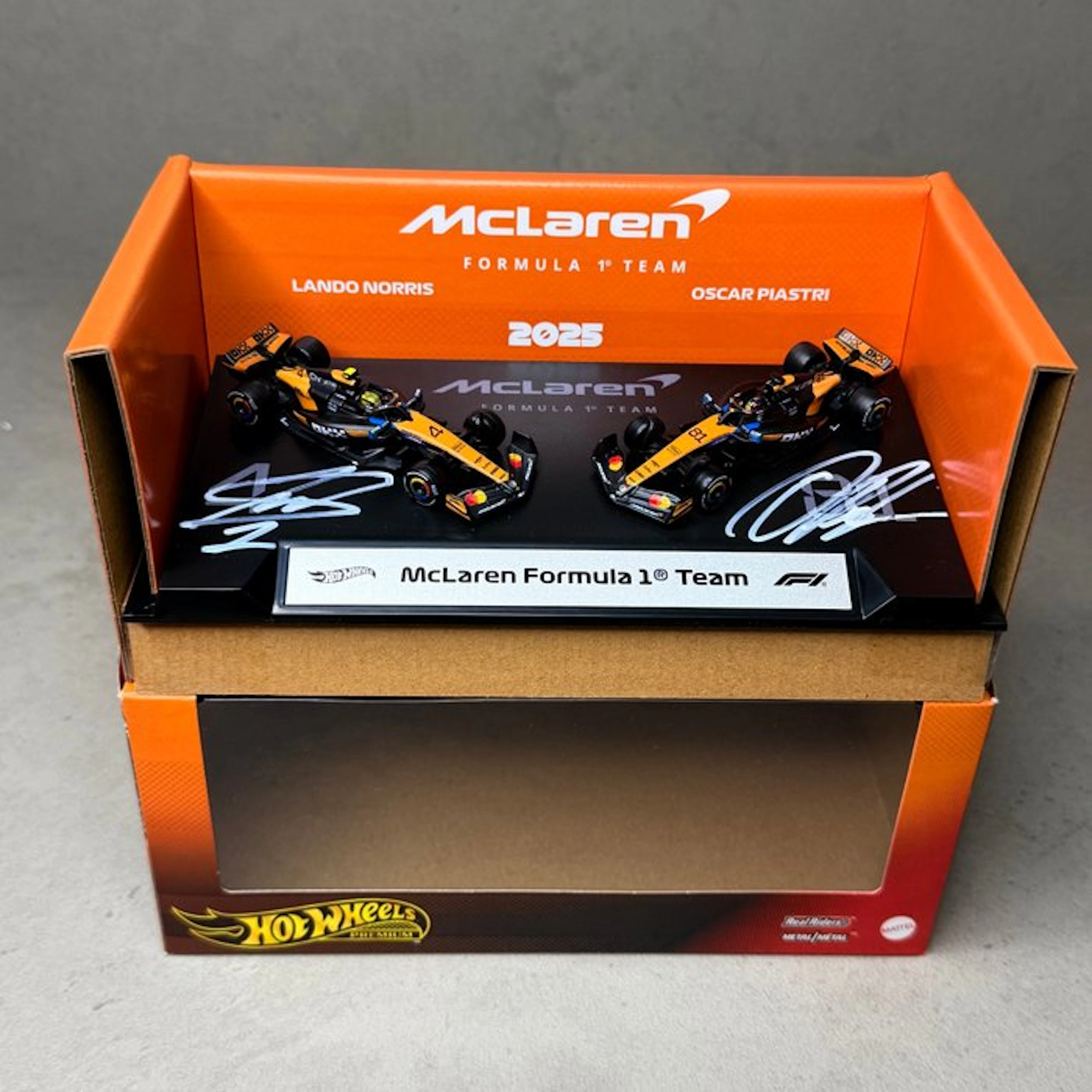 Mclaren - Season Livery - Lando Norris & Oscar Piastri...