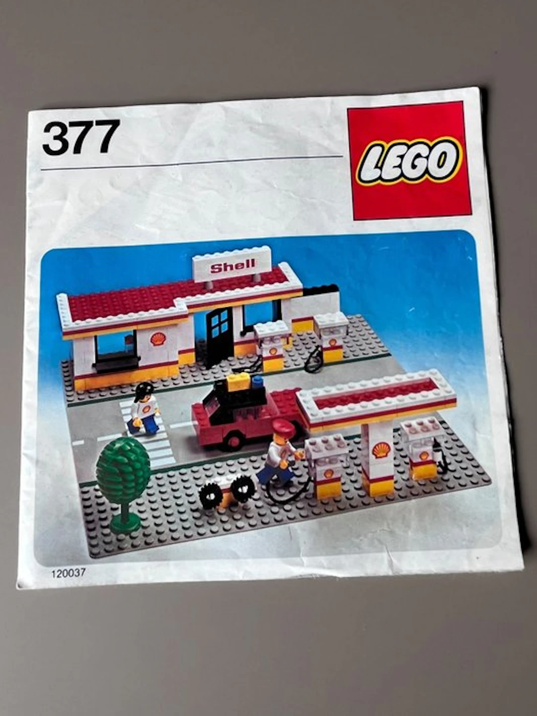 LEGO Set - 377 - City - Shell Service Station