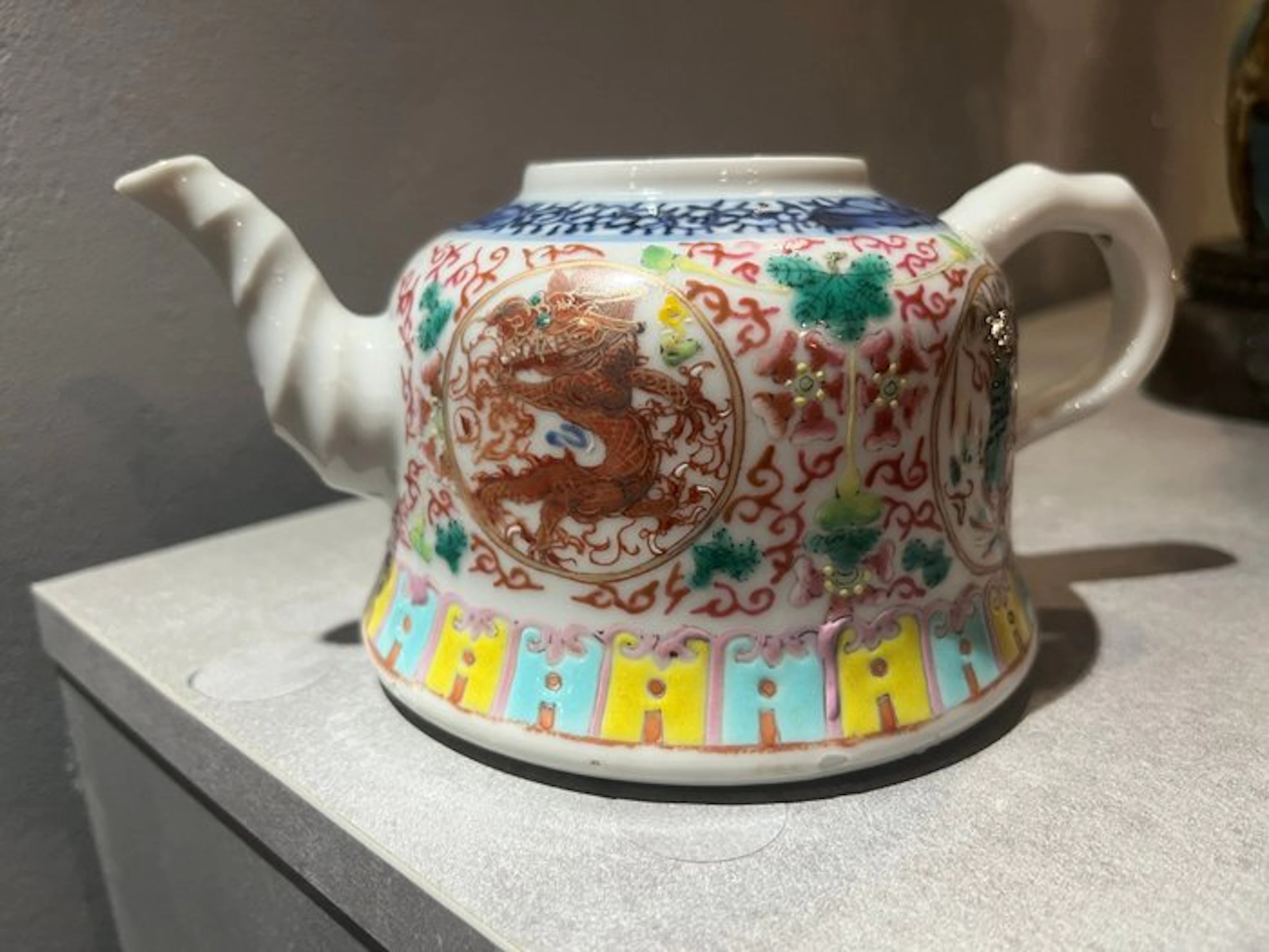 Teapot - Porcelain