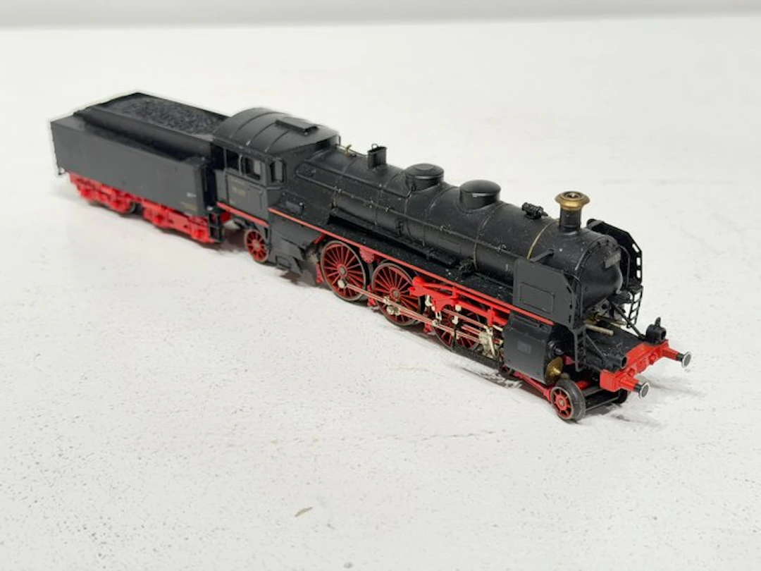Märklin H0 - 33184 - Steam locomotive with tender (1) - S3/6 with