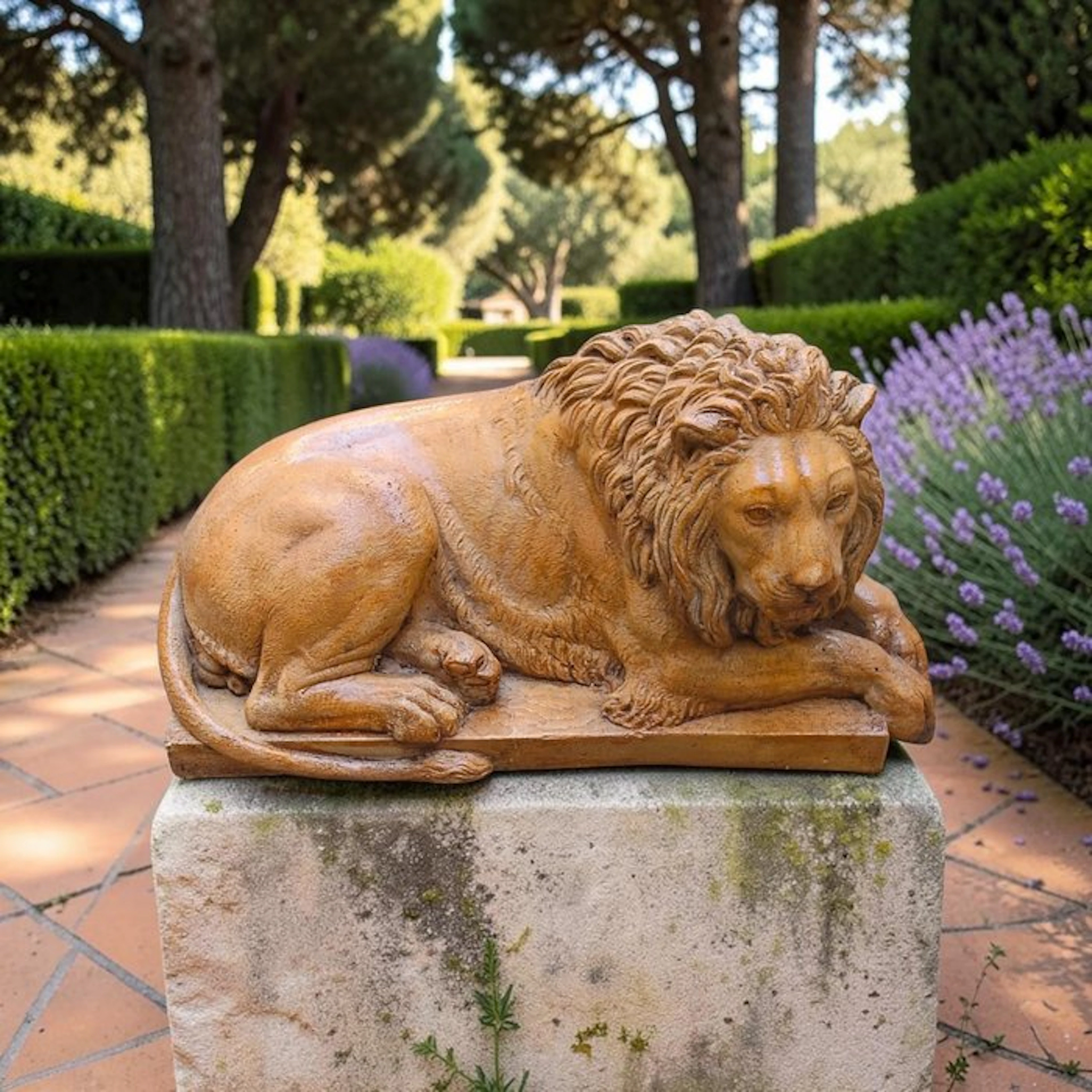 Sculpture, Leone Vegliante - 16 cm - Cast Stone