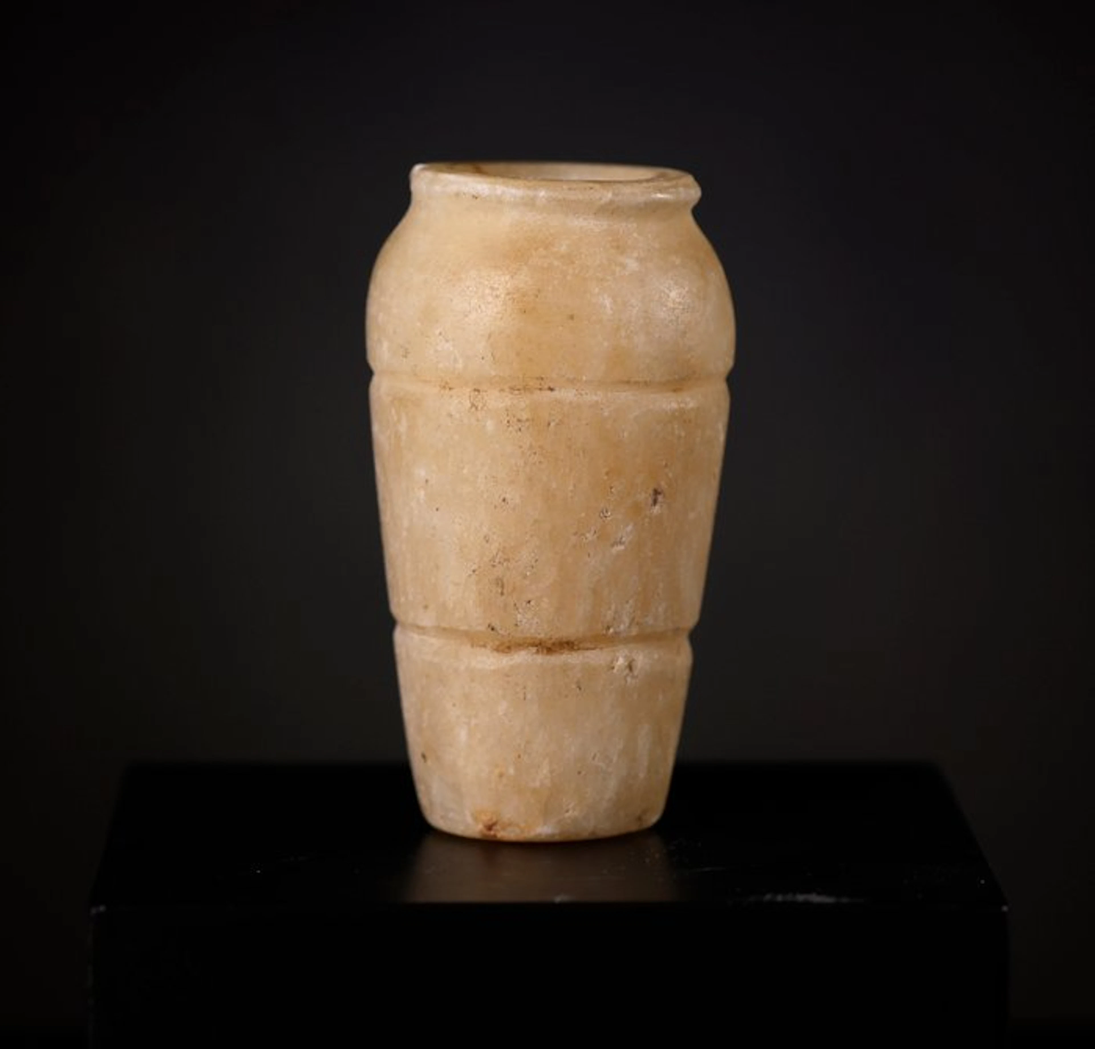 Ancient Egyptian calcite - Egyptian alabaster vessel