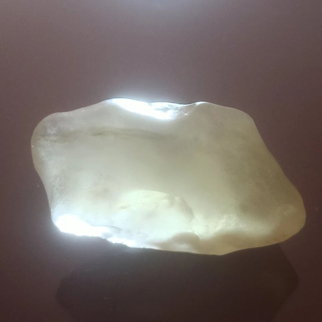 Fantastic Glass from Libya. Great specimen. No reserve price!!! - 42.71 g