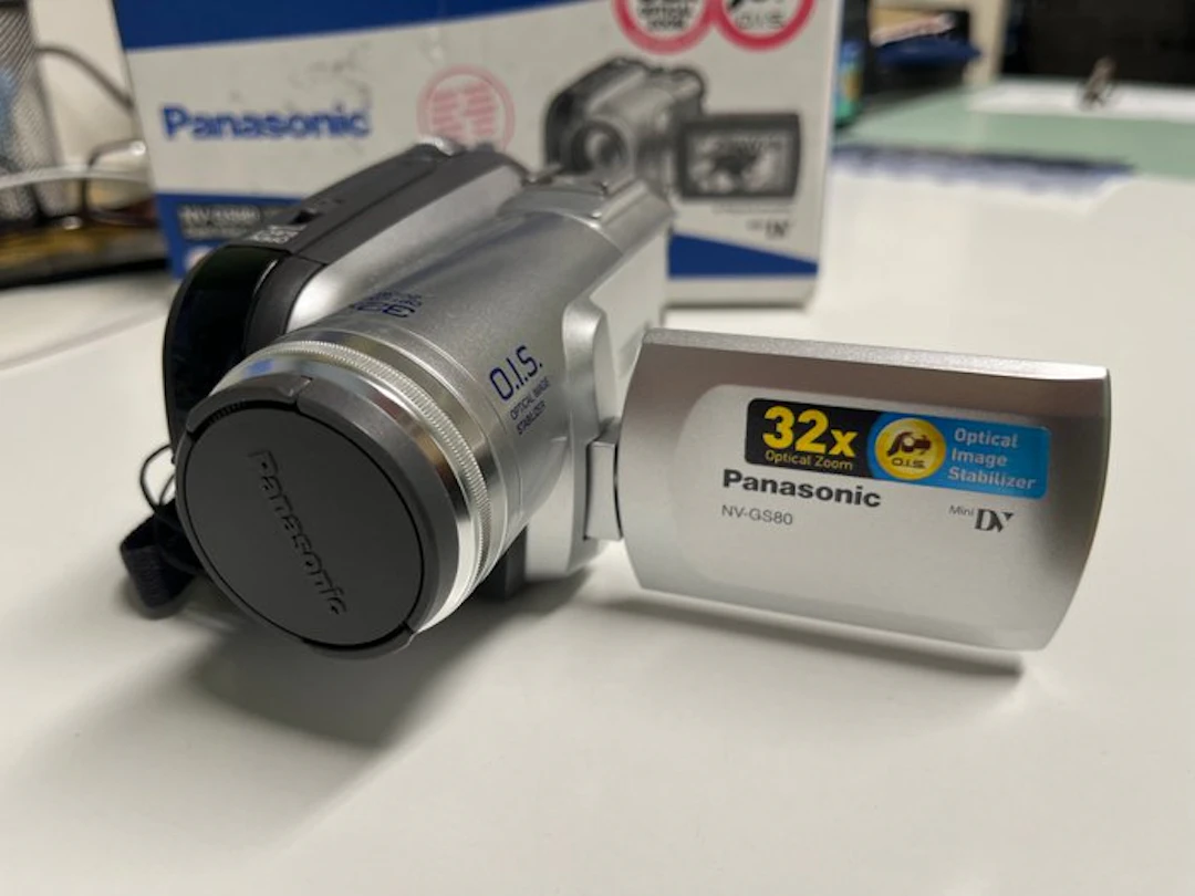 Panasonic NV-GS80EG-S Digital video camera