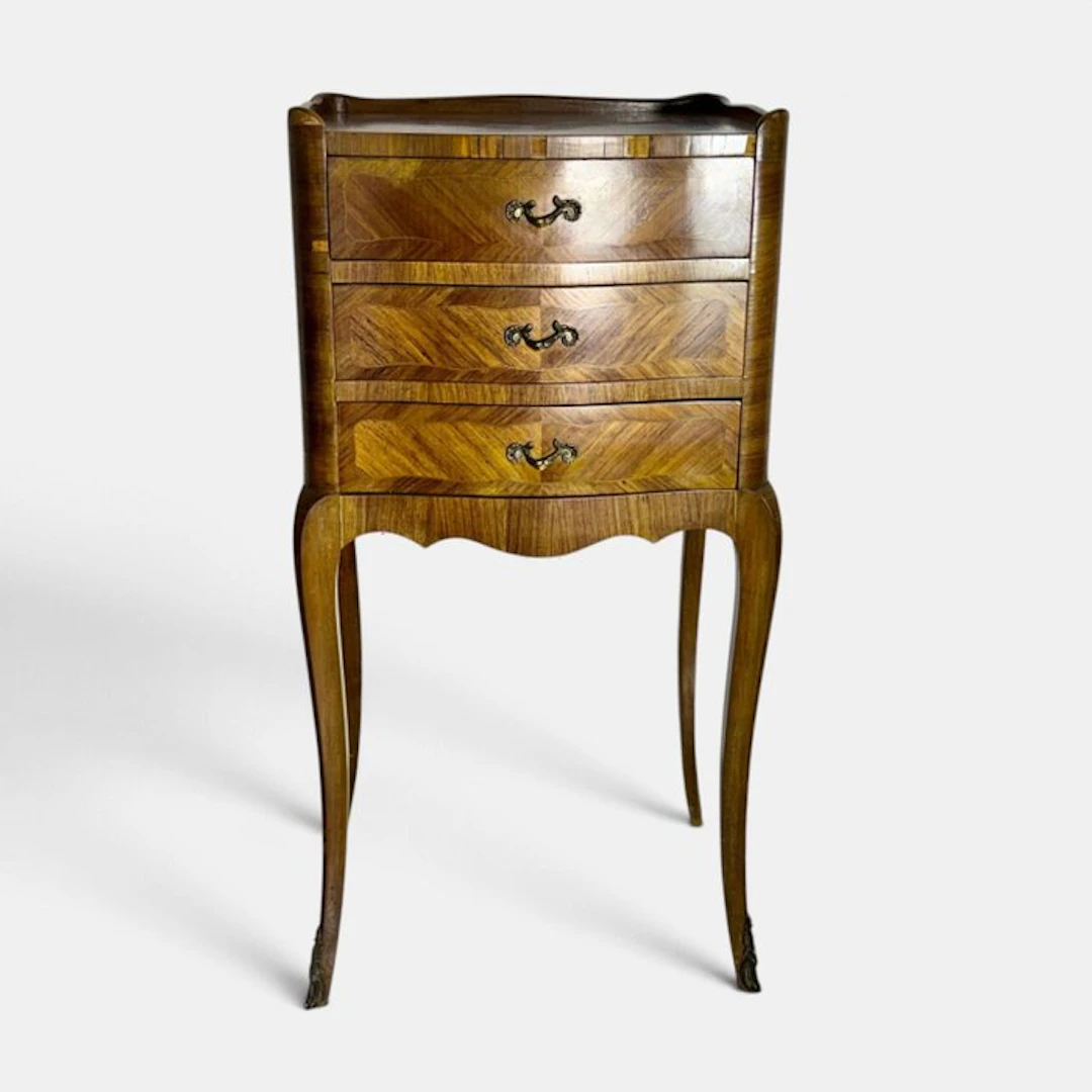 Nightstand - Small chiffonière-style table in Louis XV...
