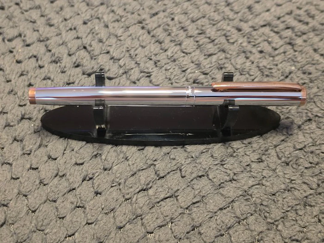 Otto Hutt - Design 02 - Roller ball pen