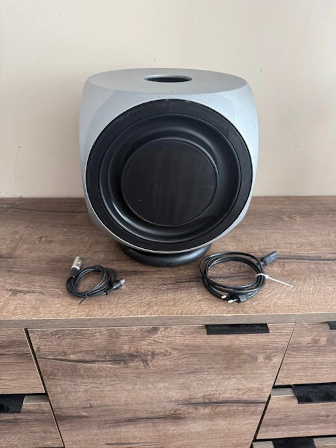 Bang & Olufsen - Beolab 2 Subwoofer 850 Watt ICE Subwoofer speaker set