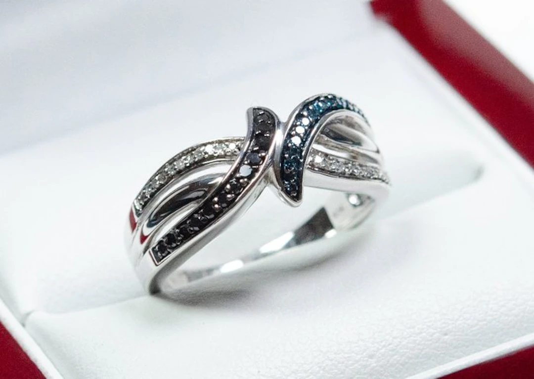 No reserve price - Ring - 925 silver - 0.55 ct natural diamonds - tri-color
