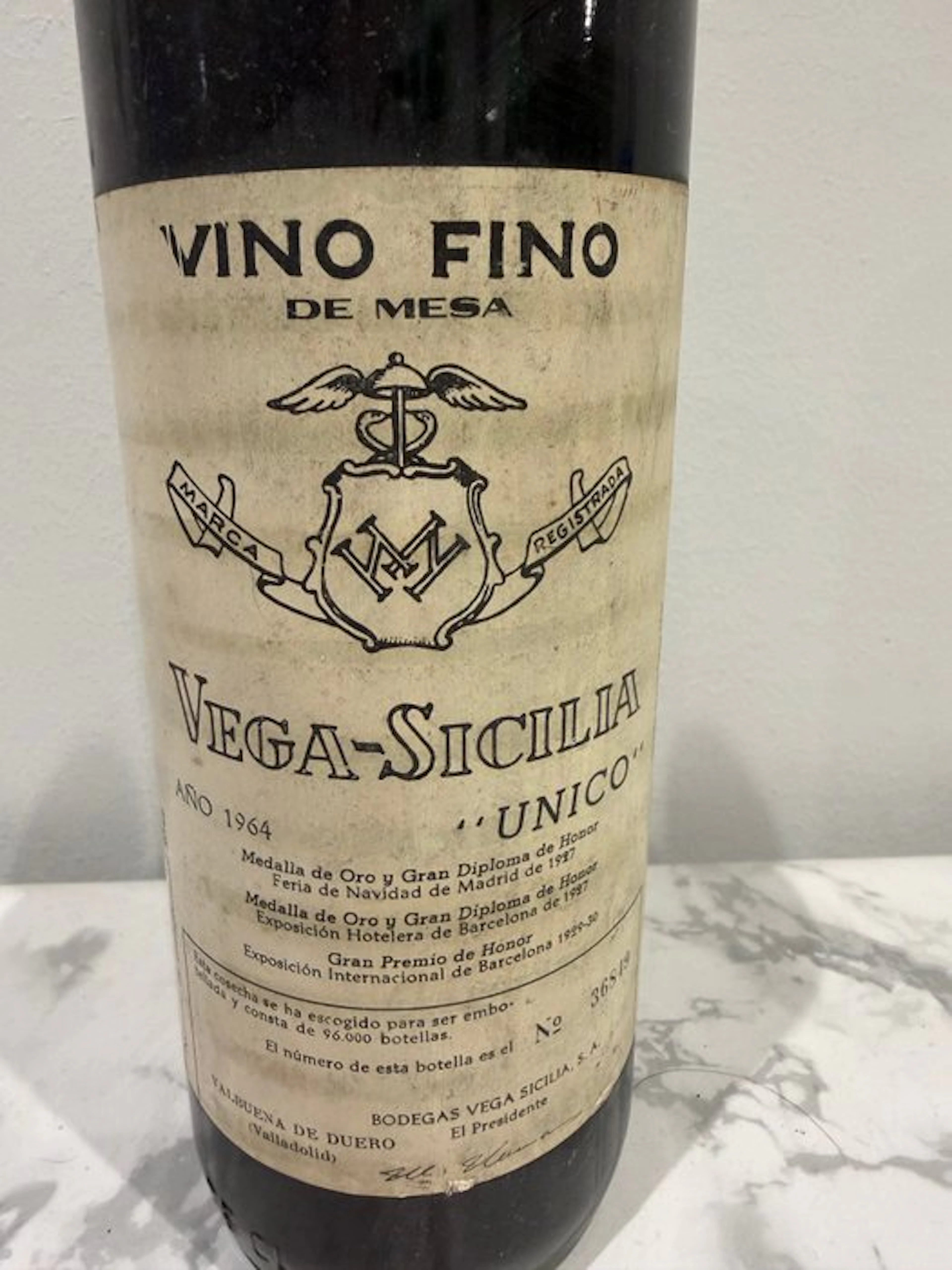 1964 Vega Sicilia Único - Ribera del Duero Gran Reserva - 1 Bottle (0.75L)